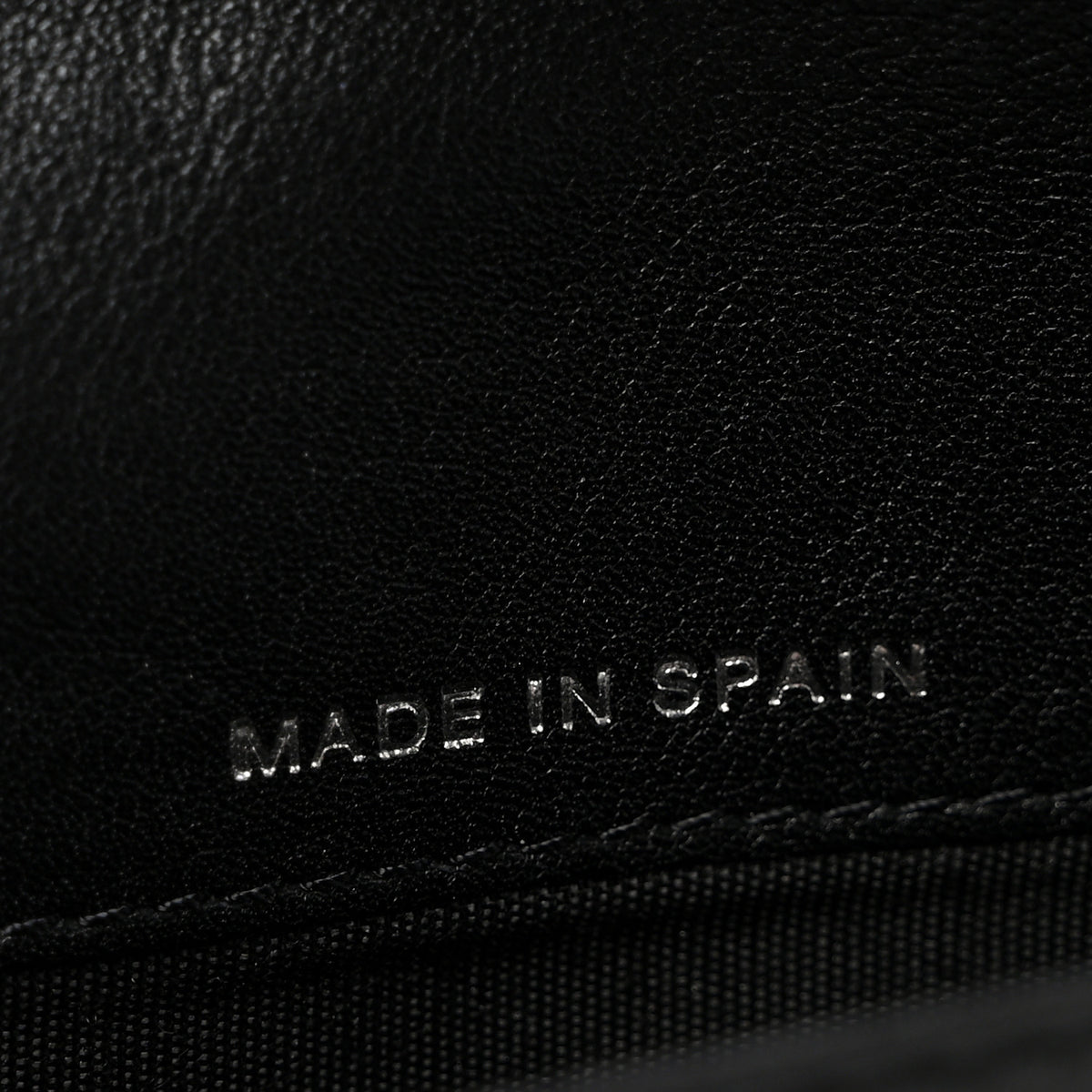 Caviar Timeless CC Yen Wallet Black