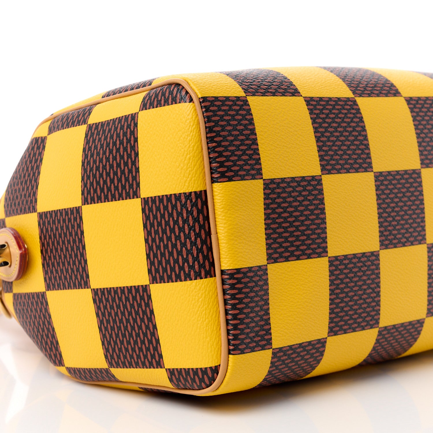Louis Vuitton Damier Pop Speedy Bandouliere 25 Jaune Mat 13 of 15