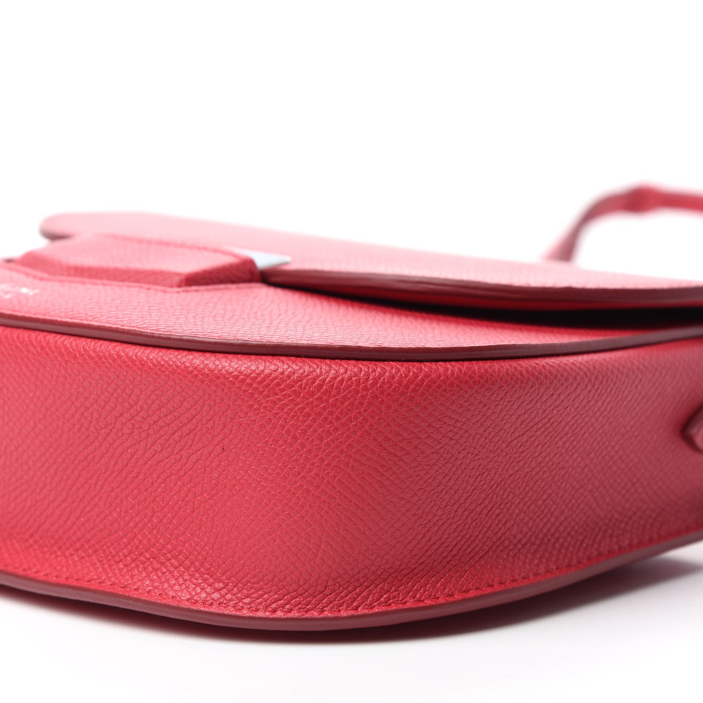 Grained Calfskin Small Trotteur Dark Pink