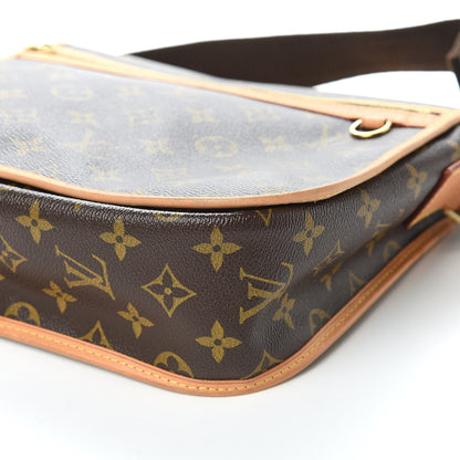 Louis Vuitton Monogram Bosphore PM Messenger 8 of 9