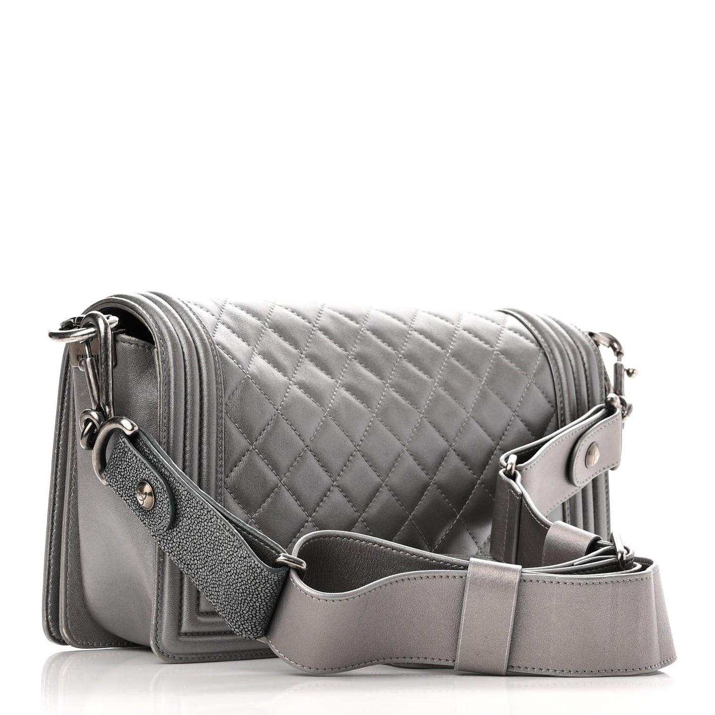 Metallic Lambskin Stingray Quilted Medium Boy Flap Silver