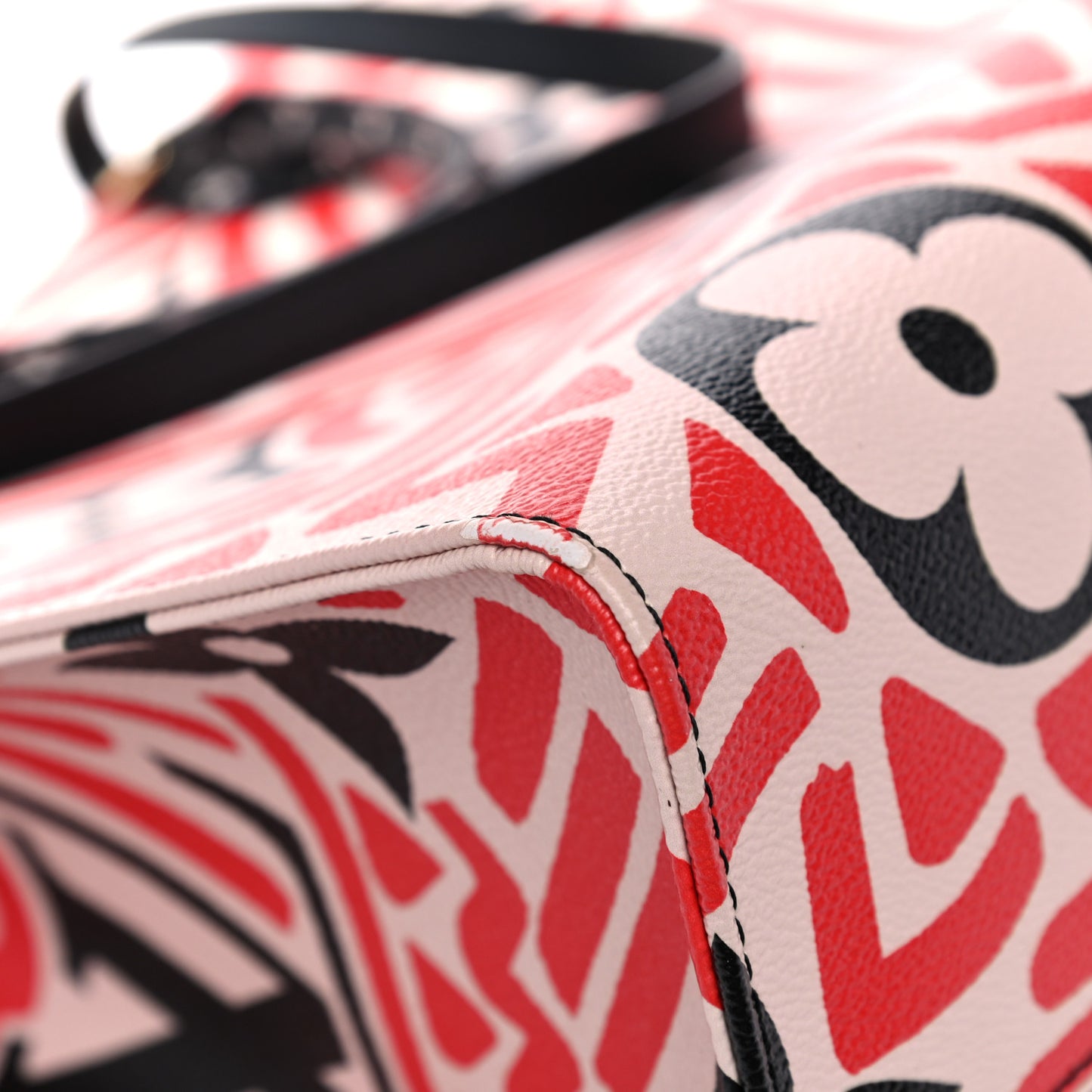 Monogram Giant Crafty Onthego GM Creme Rouge Black
