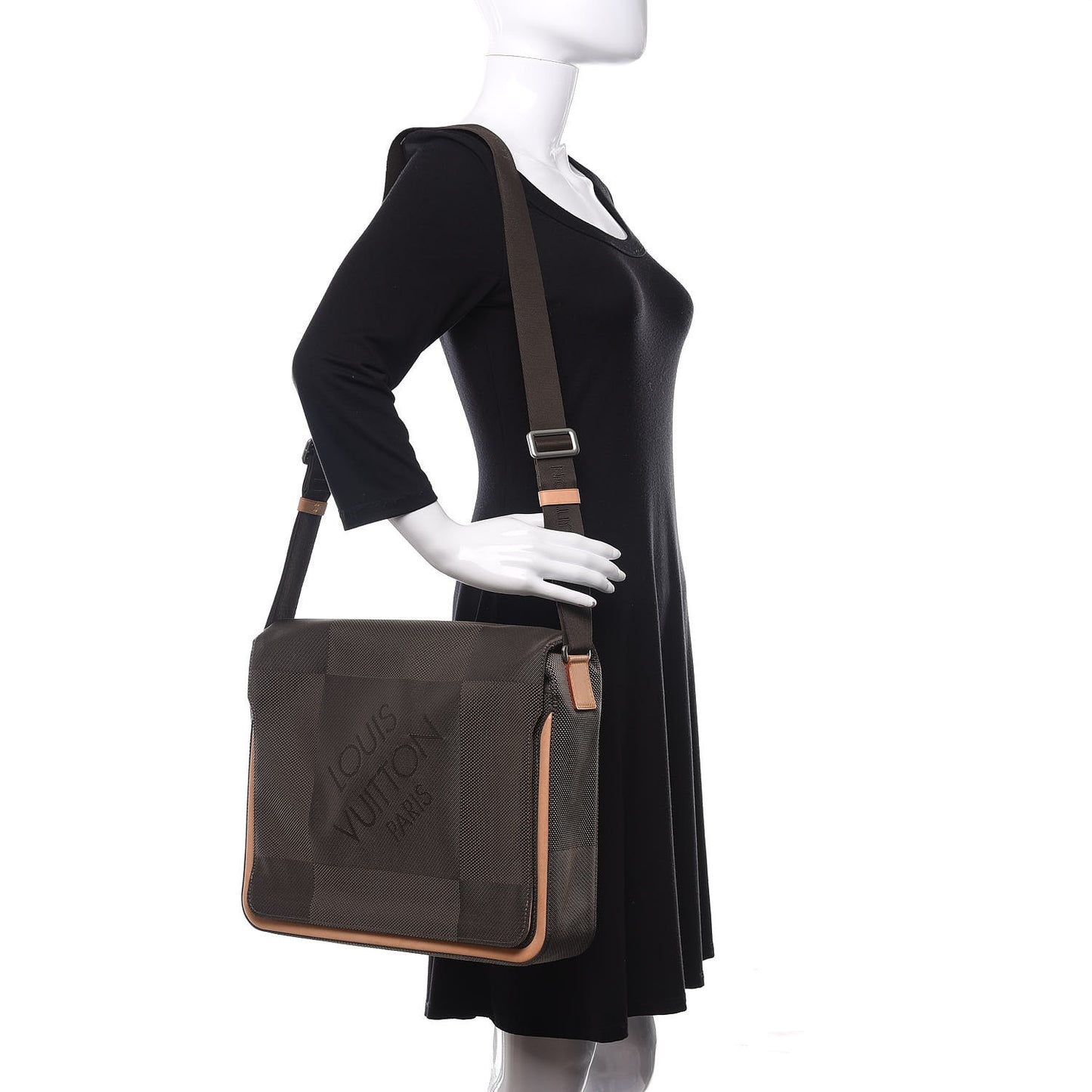 Damier Geant Messenger Bag Sable