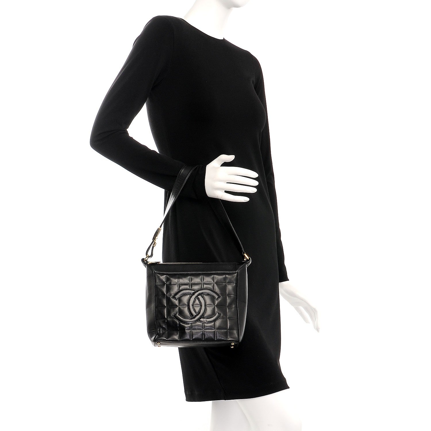 Chanel Lambskin Quilted Small Chocolate Bar Shoulder Bag Black 2 of 7
