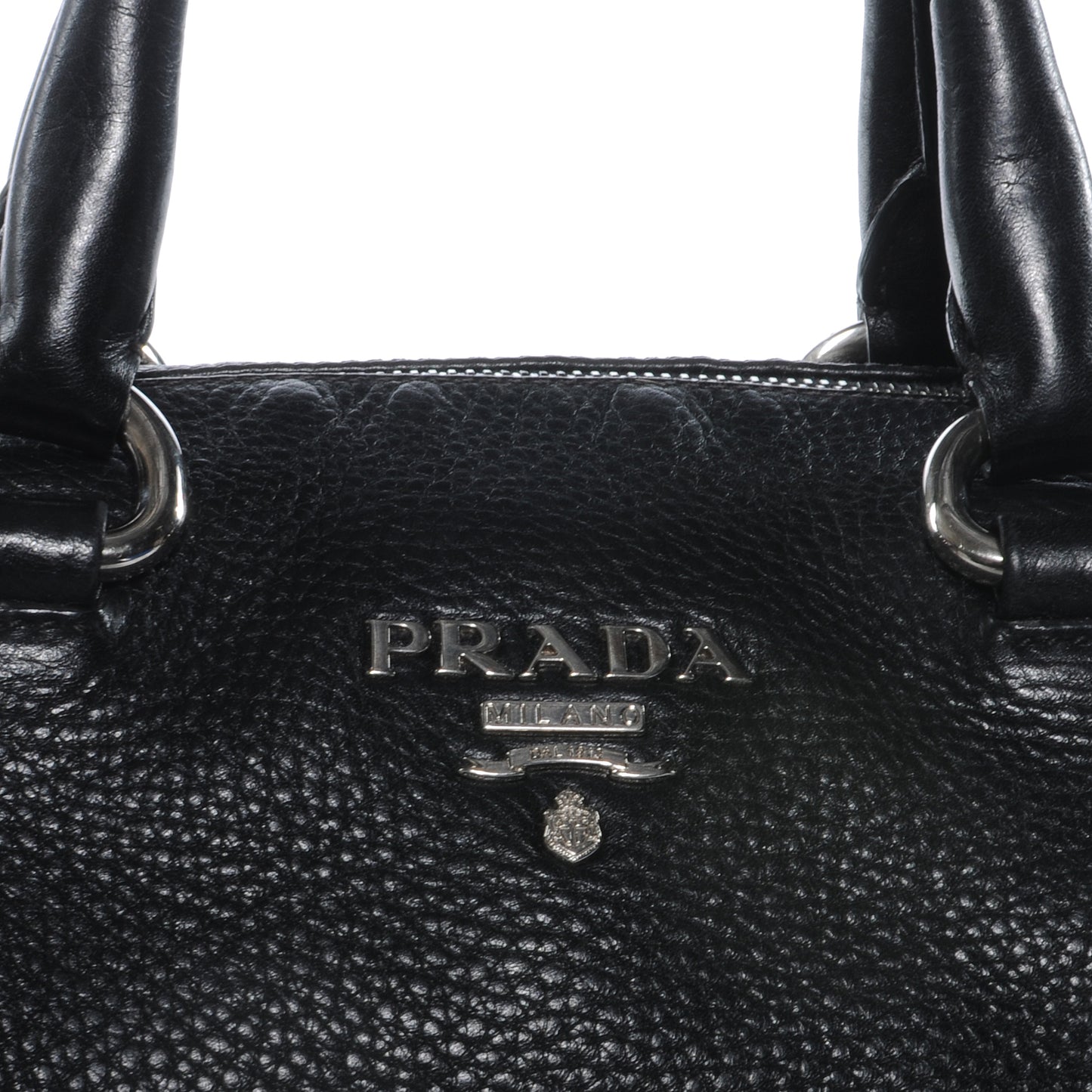 Vitello Daino Shoulder Bag Black