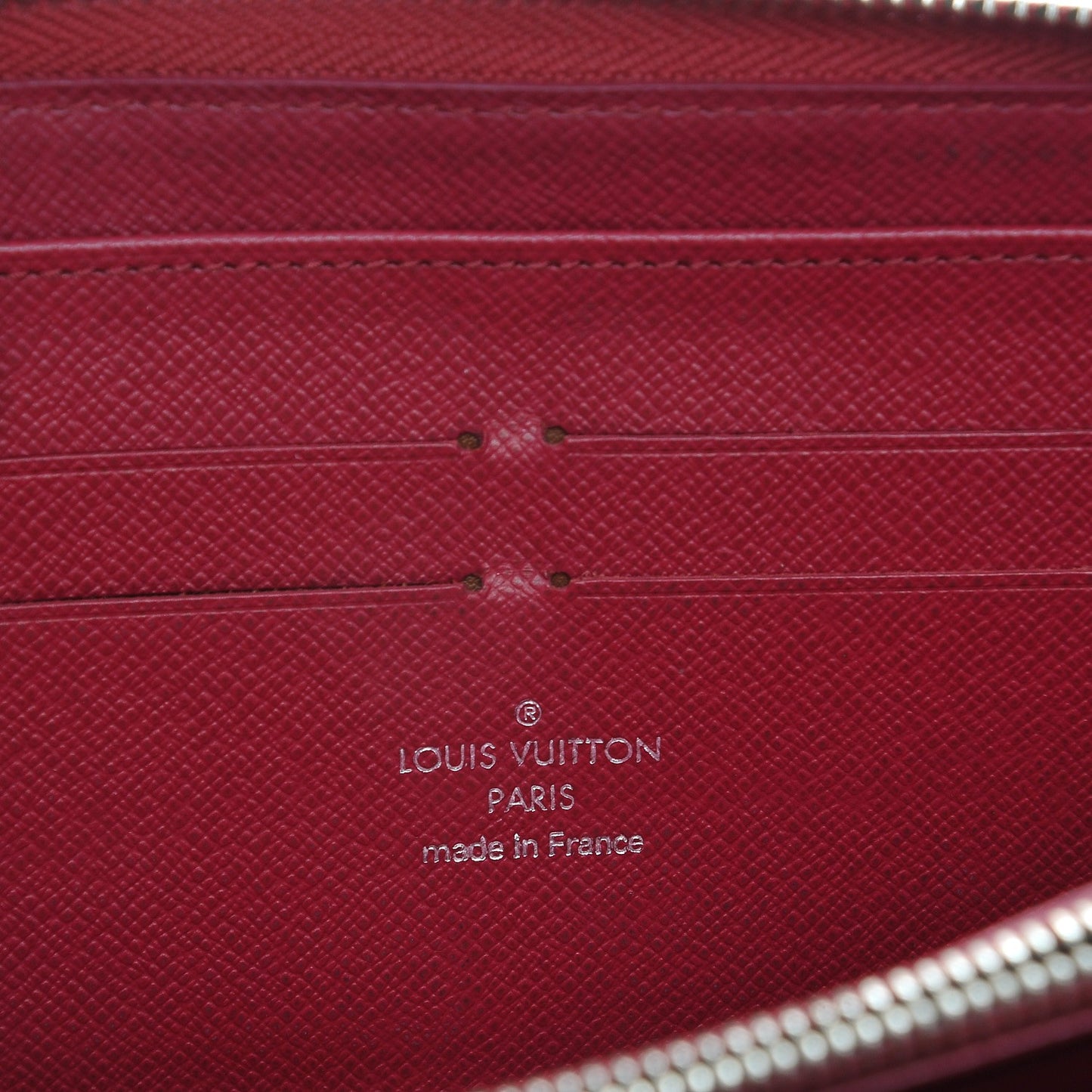 Epi Zippy Wallet Fuchsia