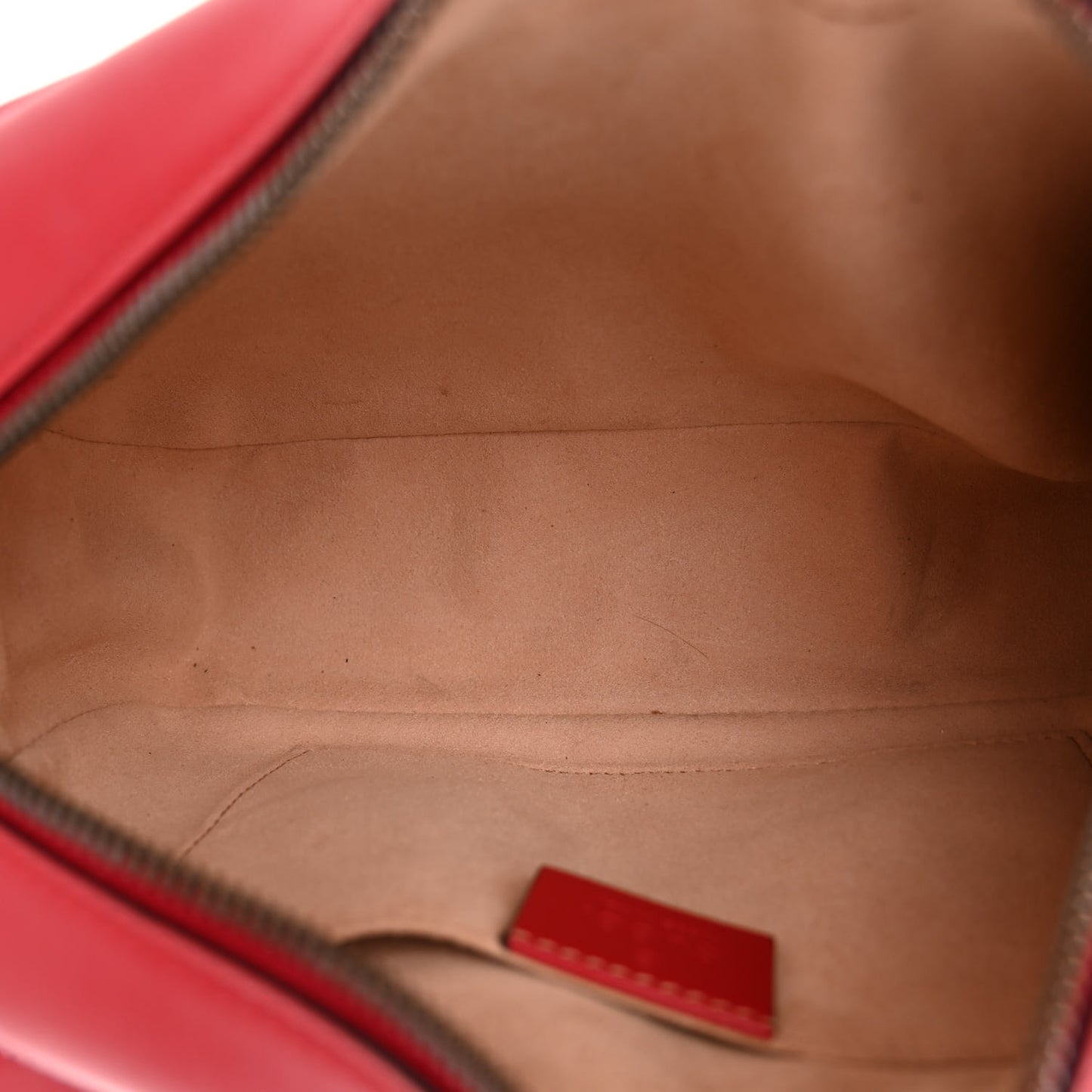 Calfskin Matelasse Small GG Marmont Chain Shoulder Bag Hibiscus Red