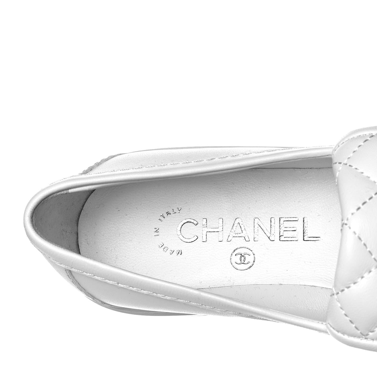 Chanel Lambskin Quilted CC Turnlock Loafers 35.5 White 7 of 8