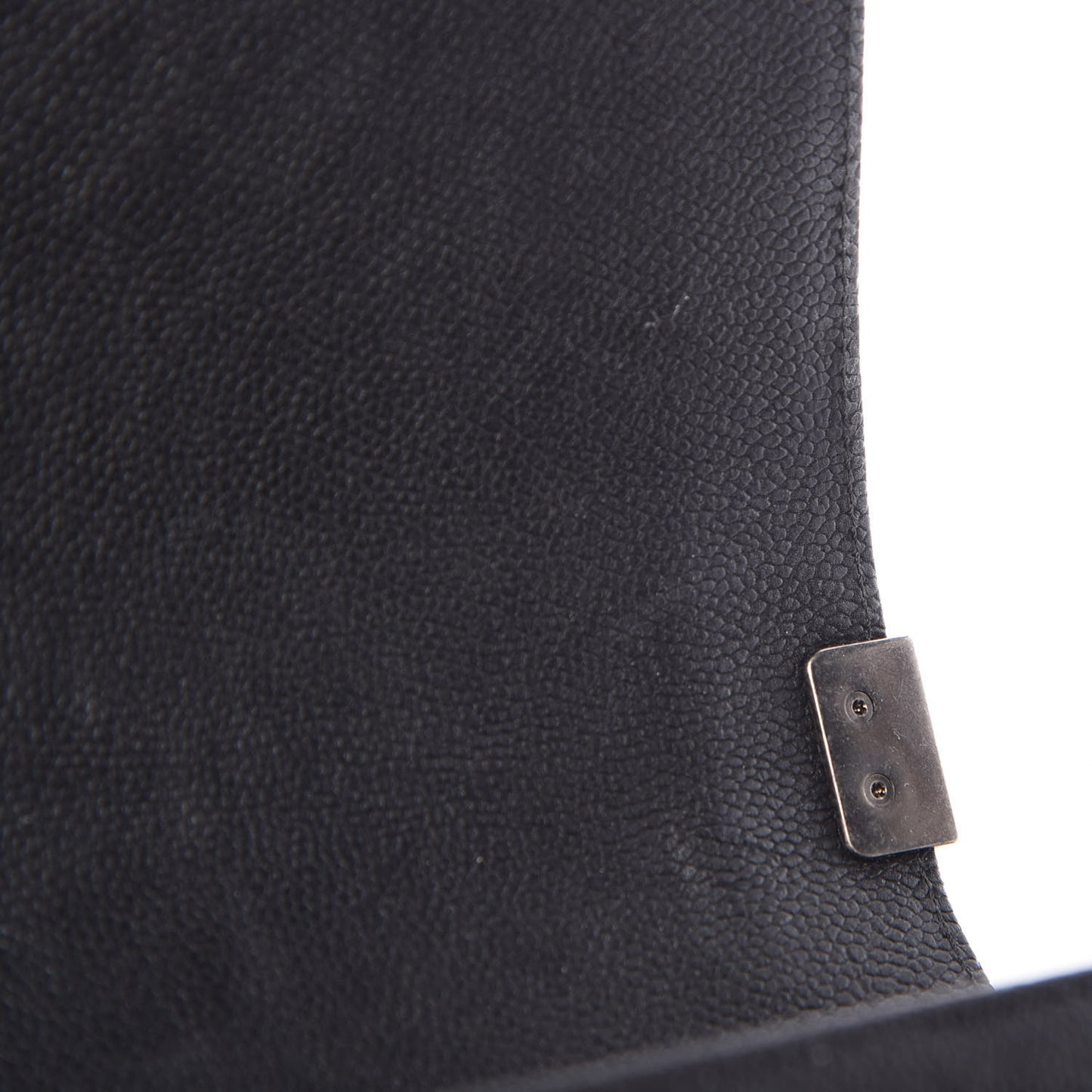 Caviar Quilted Medium Boy Flap Black
