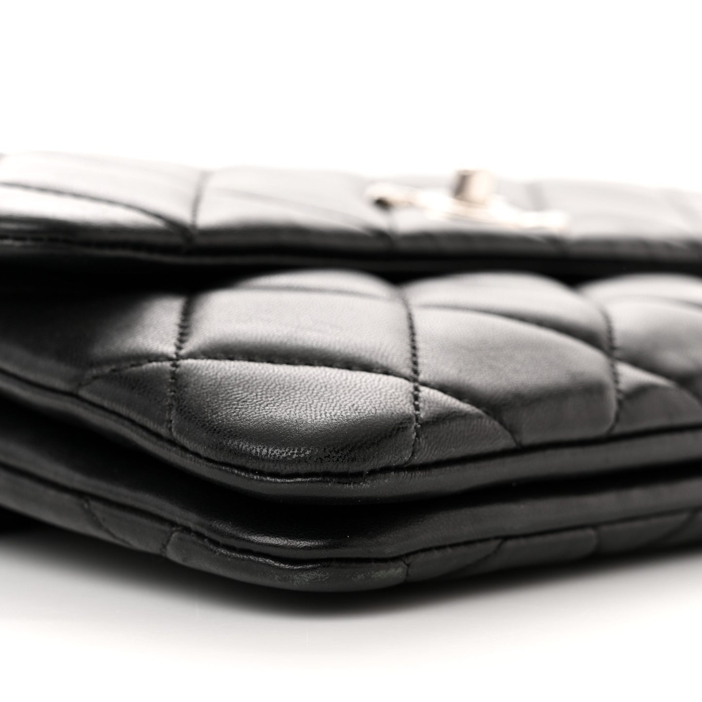 Lambskin Quilted Double Sided Clutch With Chain Black
