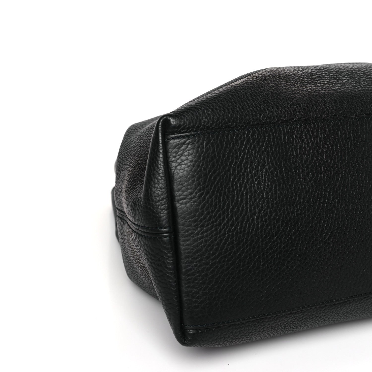 Gucci Pebbled Calfskin Medium Soho Chain Shoulder Bag Black 8 of 10