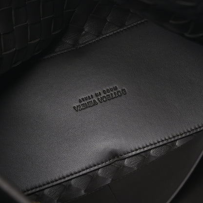 Bottega Veneta Nappa Intrecciato Medium Andiamo Shoulder Bag Fondant 5 of 9