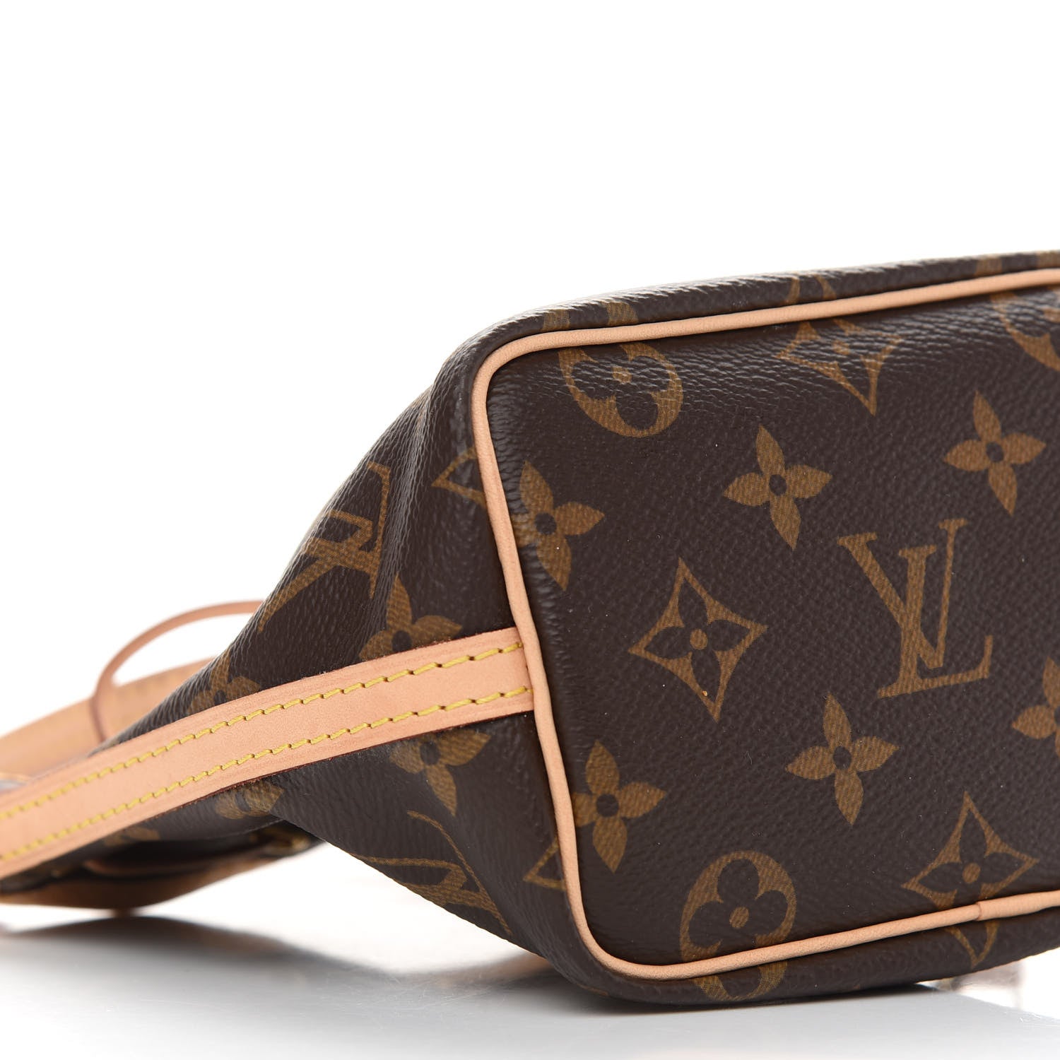 Louis Vuitton Monogram Nano Noe 5 of 9