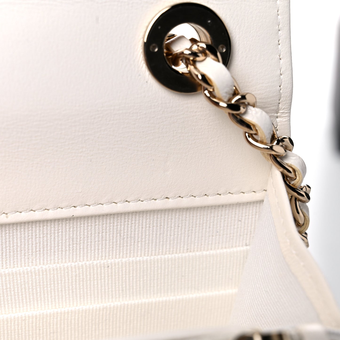 Lambskin Quilted Trendy CC Wallet On Chain WOC White