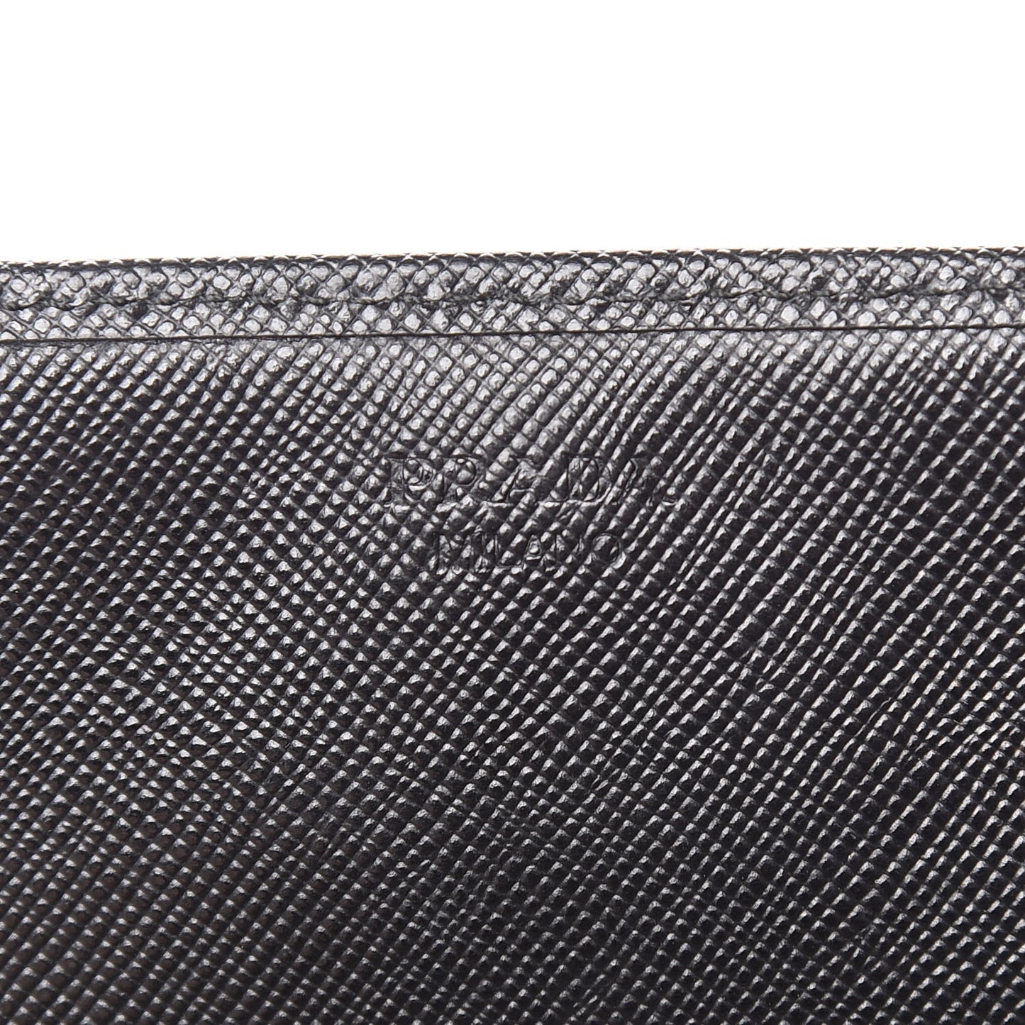 Saffiano Metal Oro Chain Wallet Black