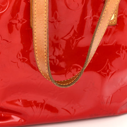 Louis Vuitton Vernis Reade PM Rouge 17 of 19