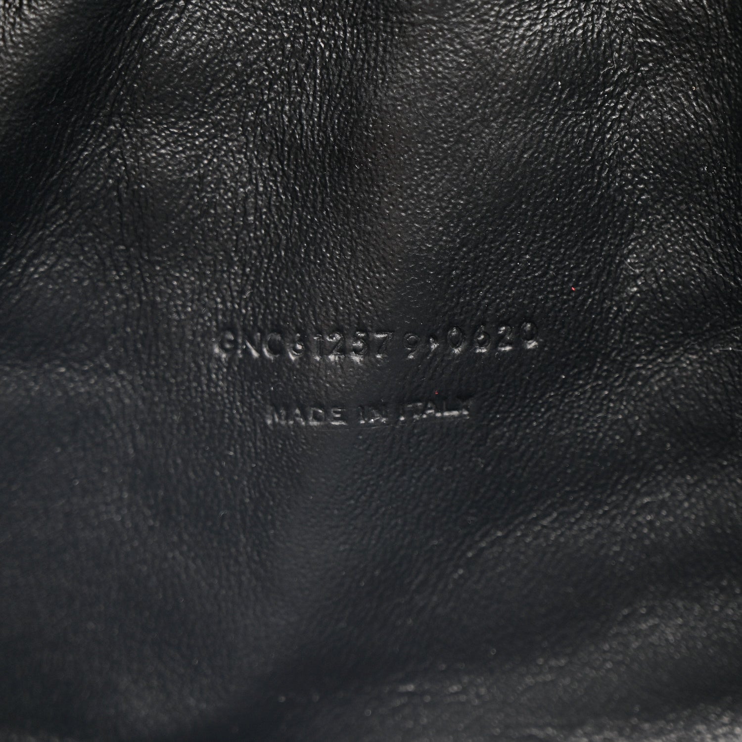 Saint Laurent Grain De Poudre Matelasse Monochrome Monogram Mini Lou Camera Bag Black 7 of 11