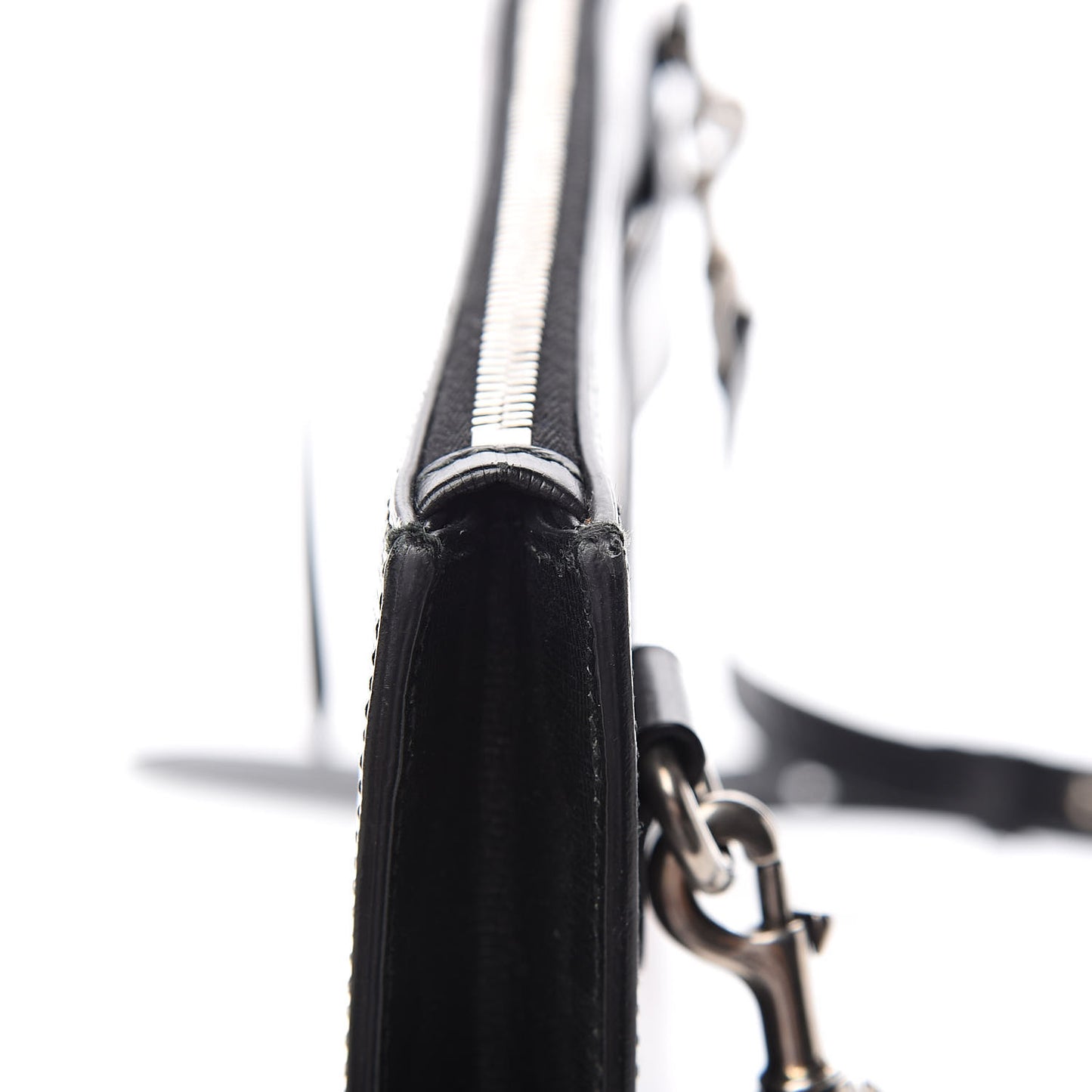 Calfskin Kingsnake Print Messenger Black