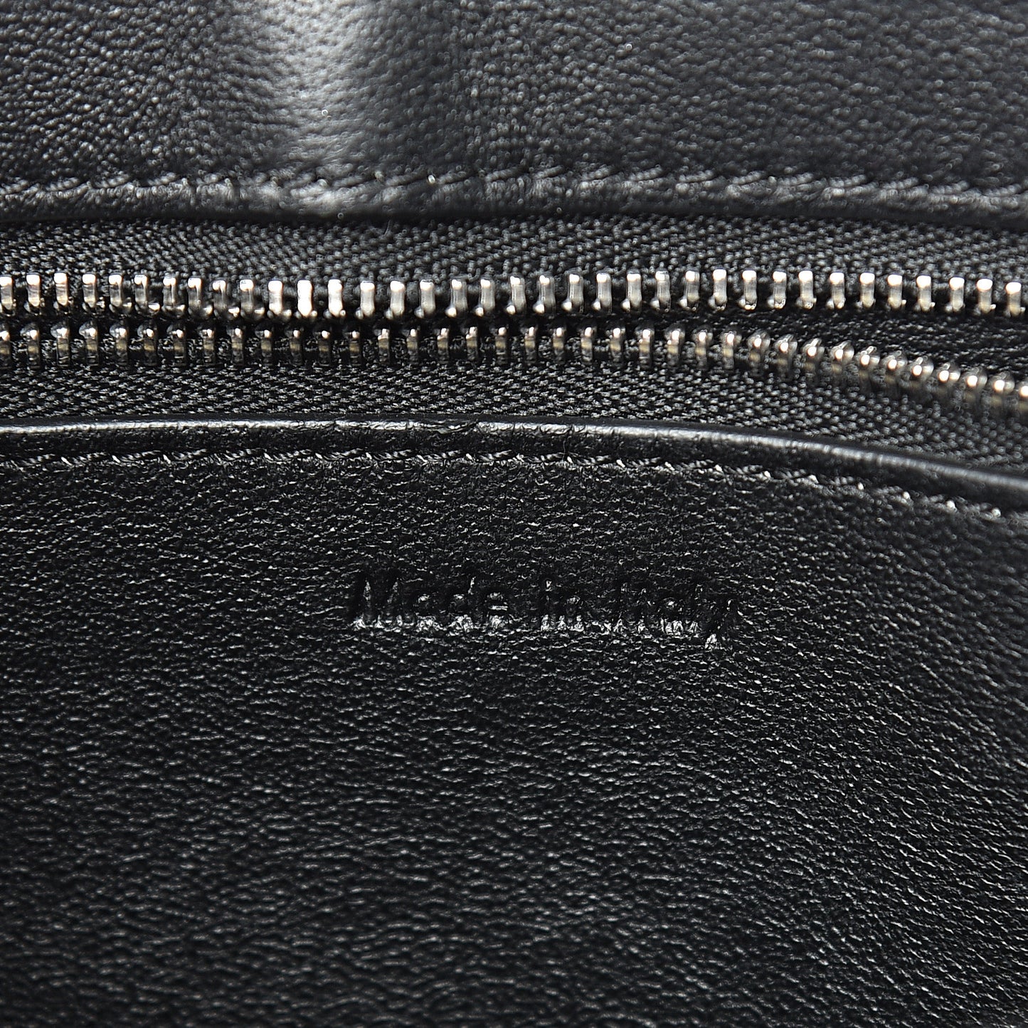 Textured Calfskin Medium Bi-Color Edge Shoulder Bag Black Beige