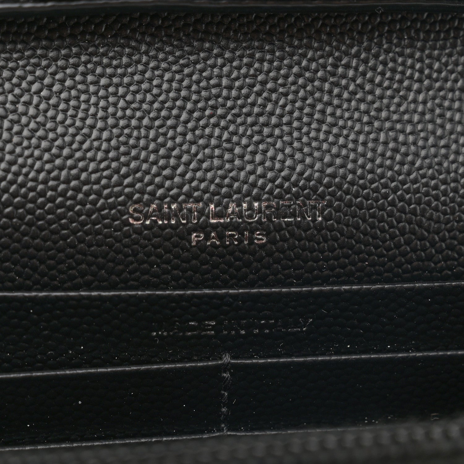 Saint Laurent Grain De Poudre Matelasse Chevron Monogram Monochrome Chain Wallet Black 6 of 11