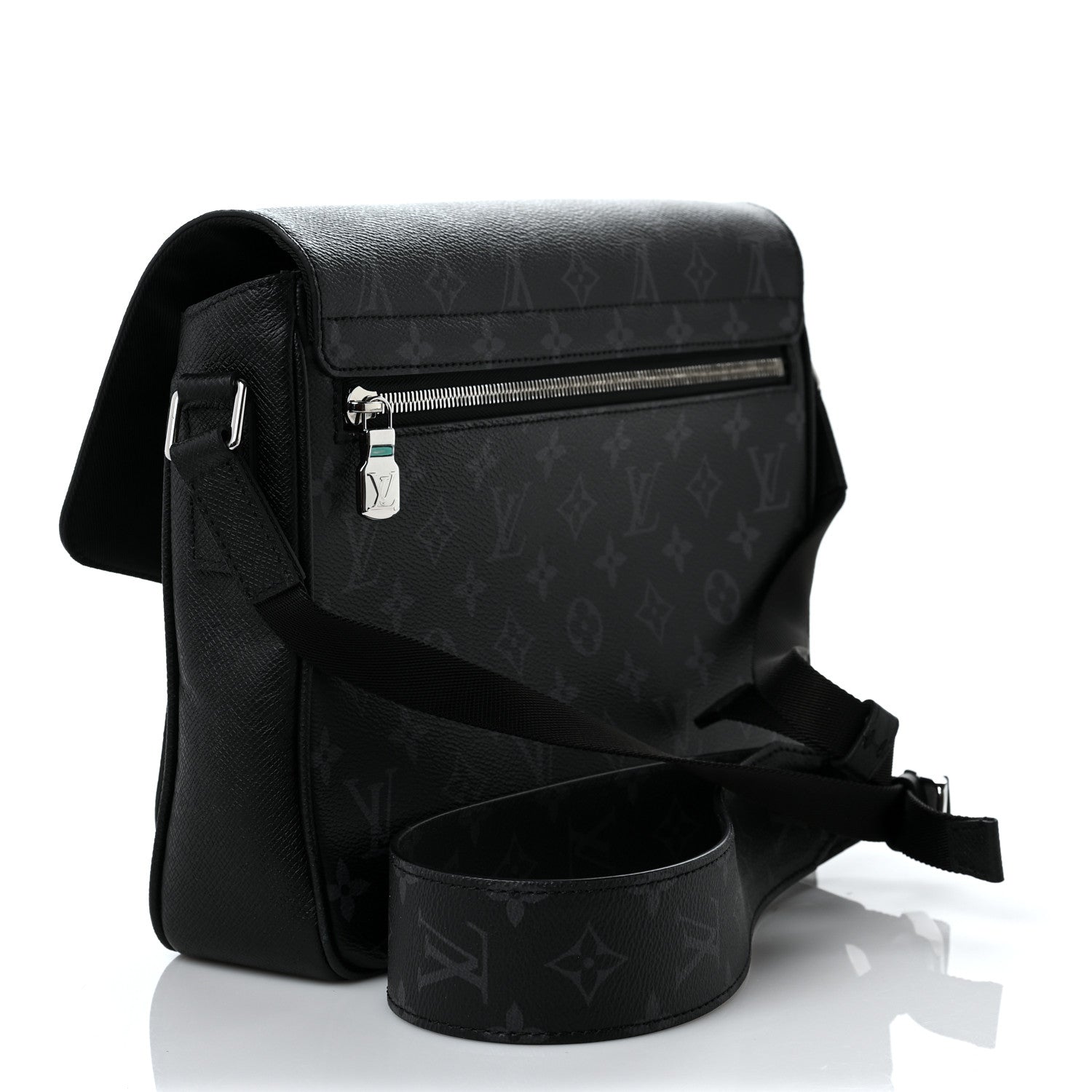 Louis Vuitton Taigarama Messengerama Black 3 of 8