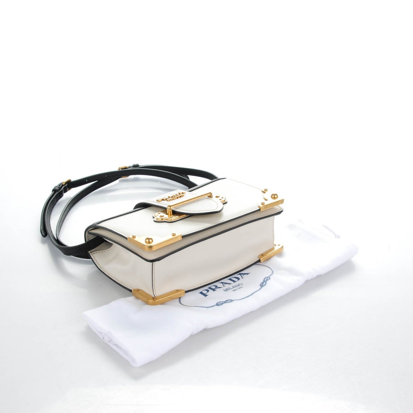 City Calf Saffiano Cahier Bag Talco Black