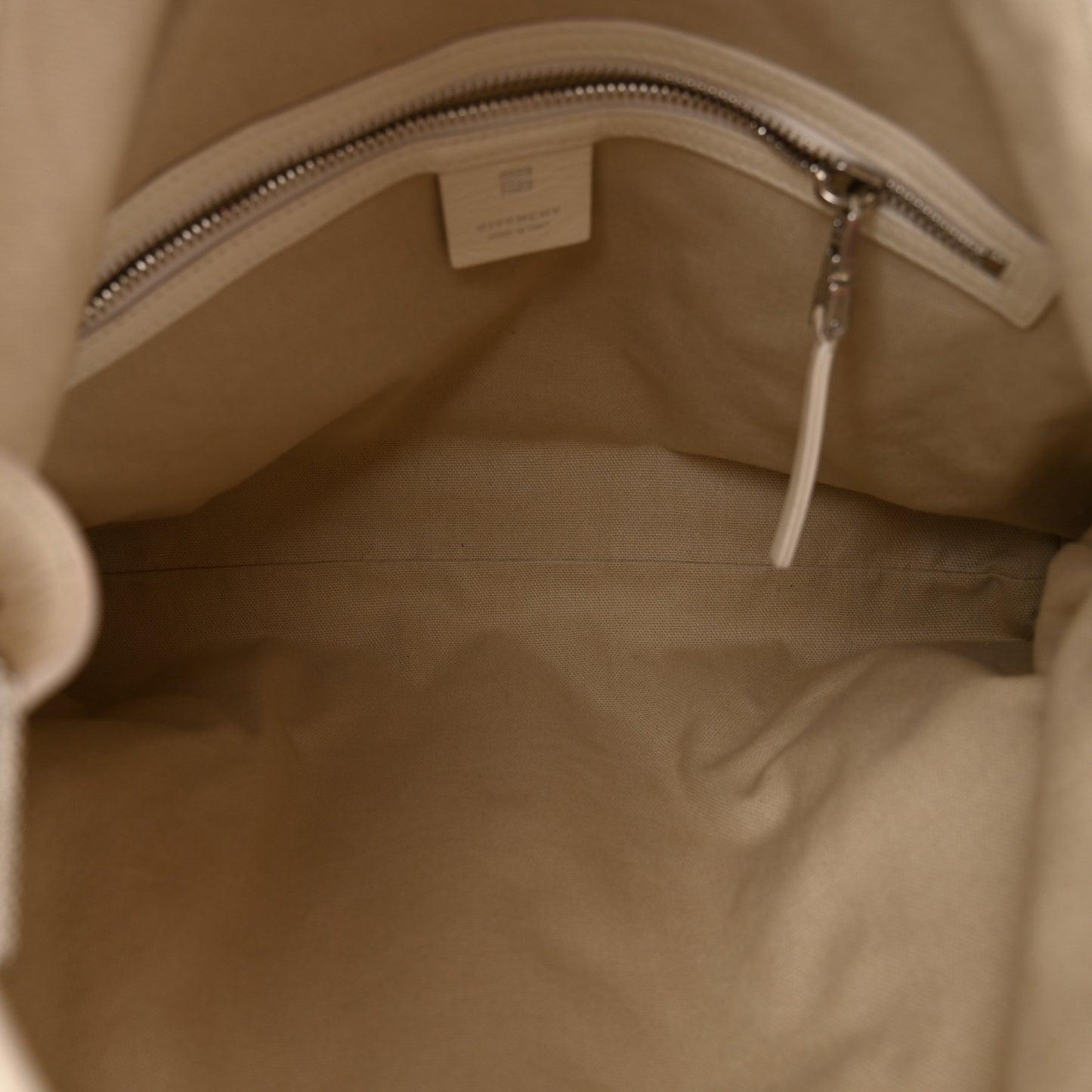 Calfskin Medium Voyou Bag Natural Beige