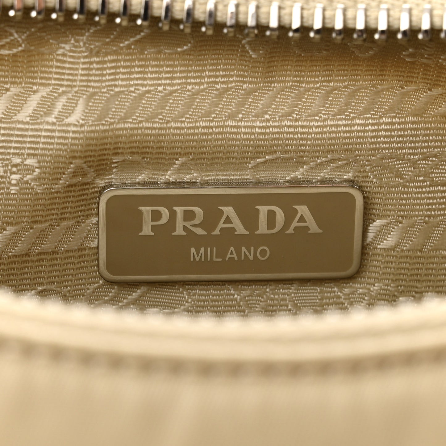 Nylon Re-Edition 2005 Shoulder Bag Cammeo