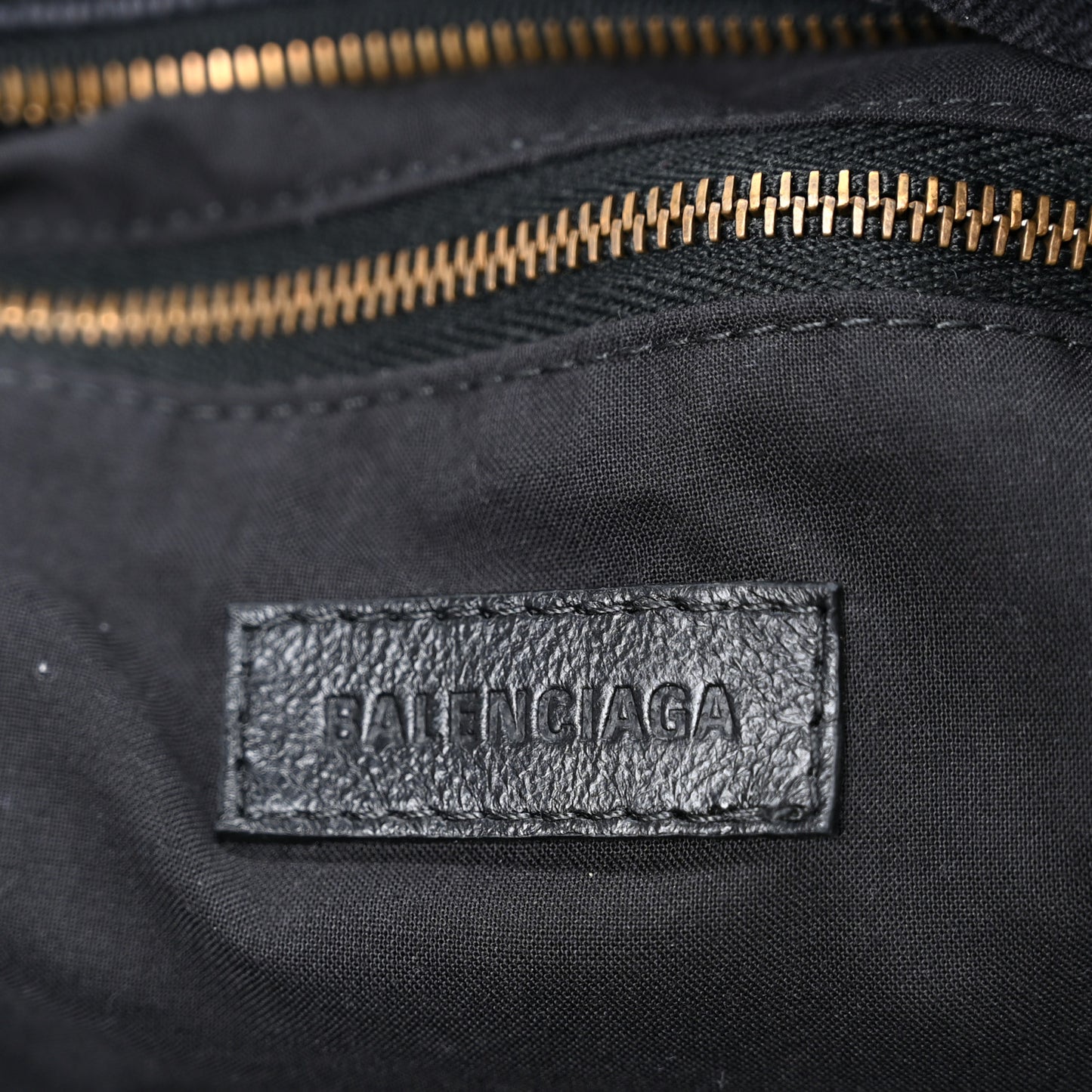 Washed Denim Classic Hardware Medium Le City Black