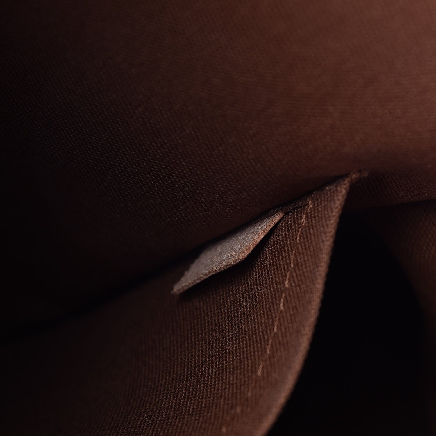 Louis Vuitton Monogram Tivoli GM 7 of 15