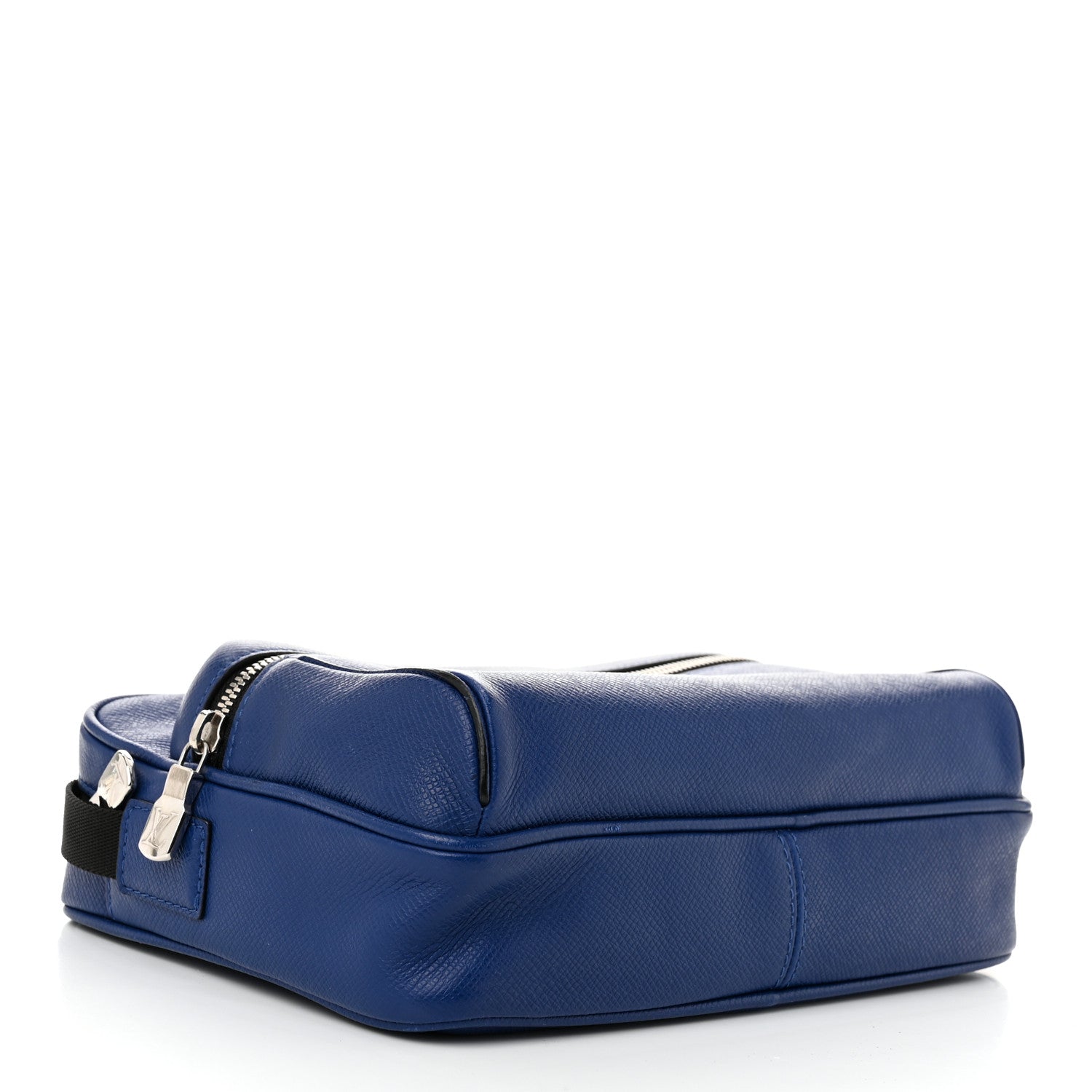 Louis Vuitton Taiga Outdoor Messenger Cobalt 4 of 10