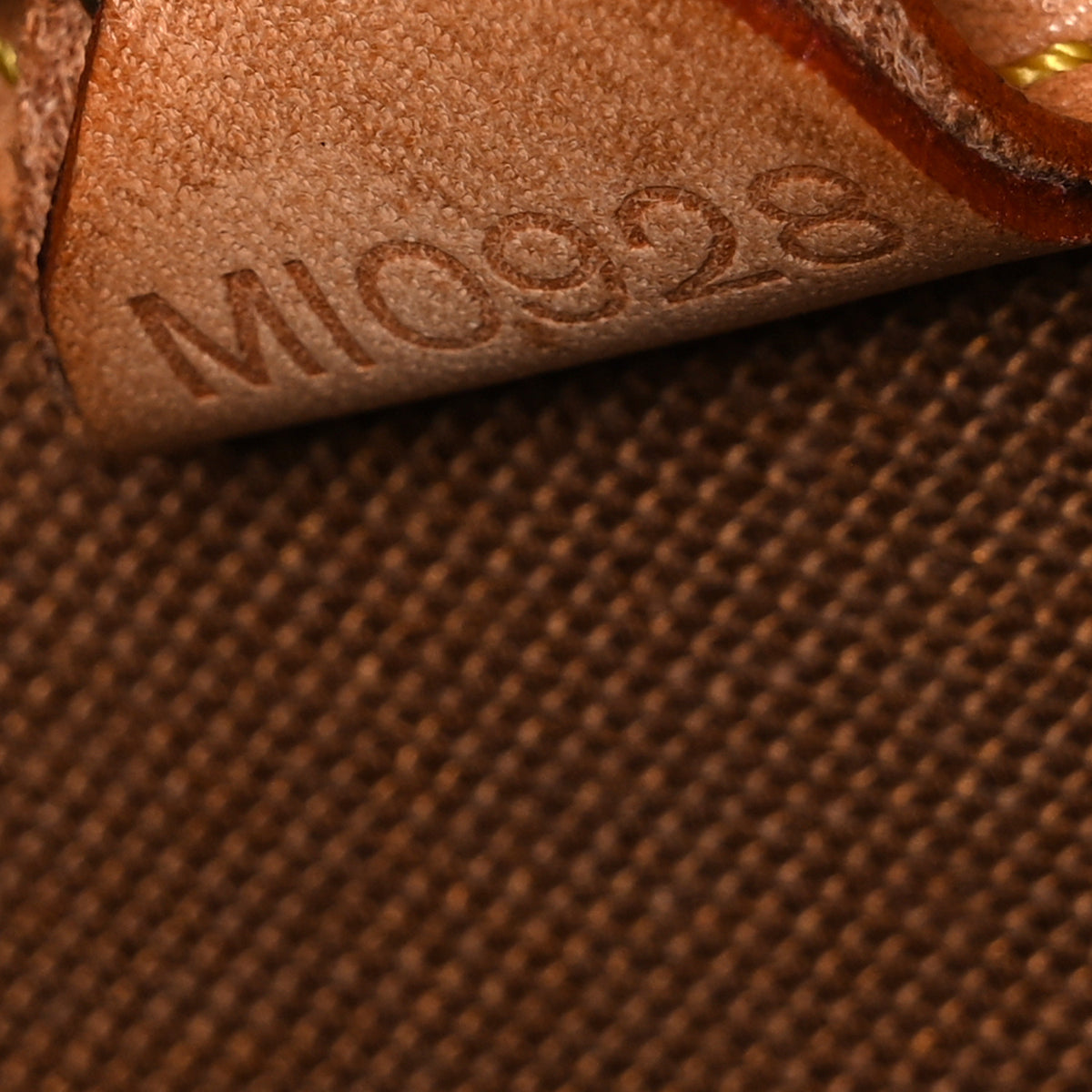 Monogram Ellipse PM