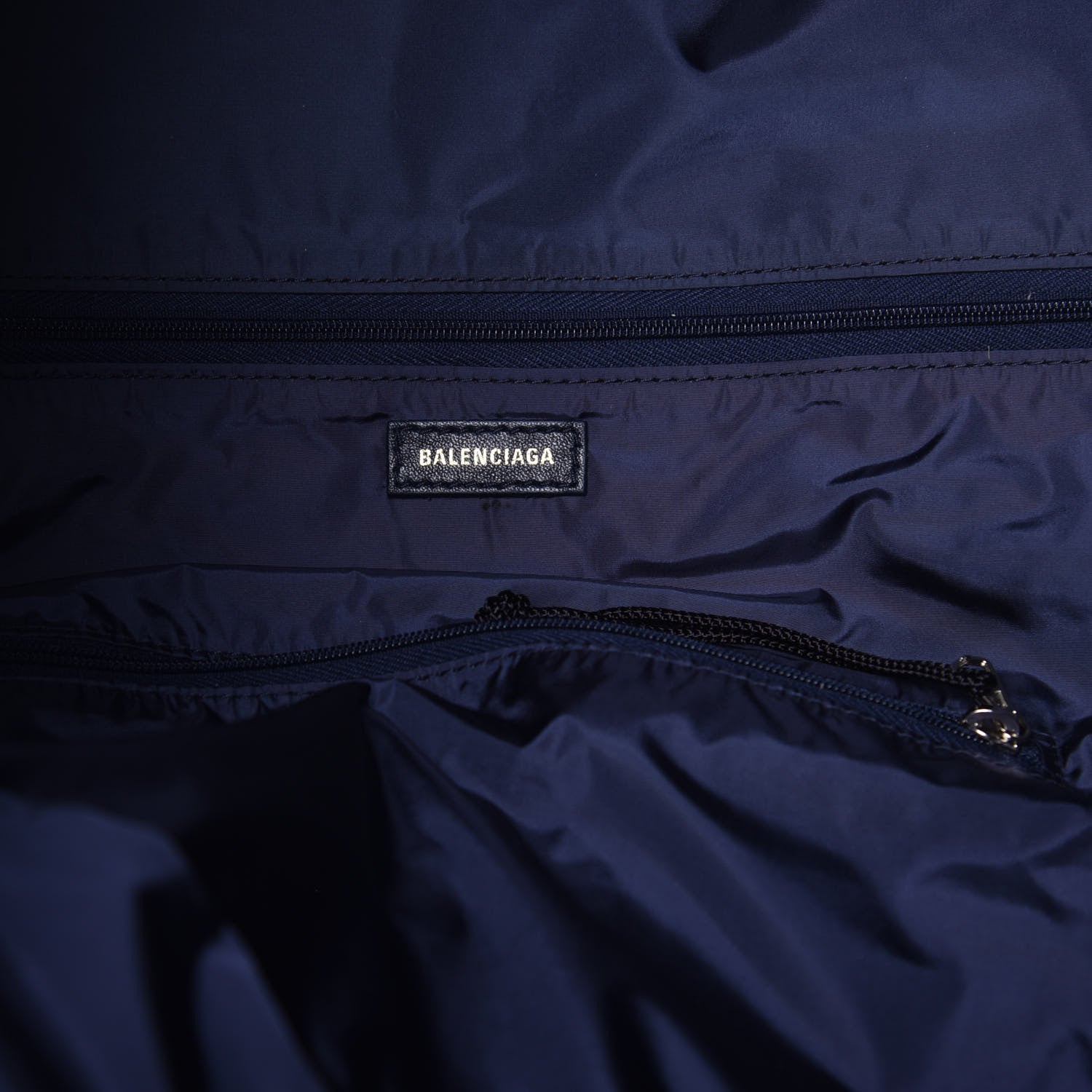 Balenciaga Textured Sport Nylon Logo Embroidered S Wheel Gym Bag Bleu Navy Rouge 6 of 8