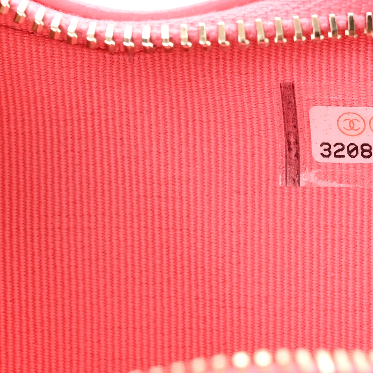 Lambskin Quilted CC In Love Heart Clutch With Chain Pink