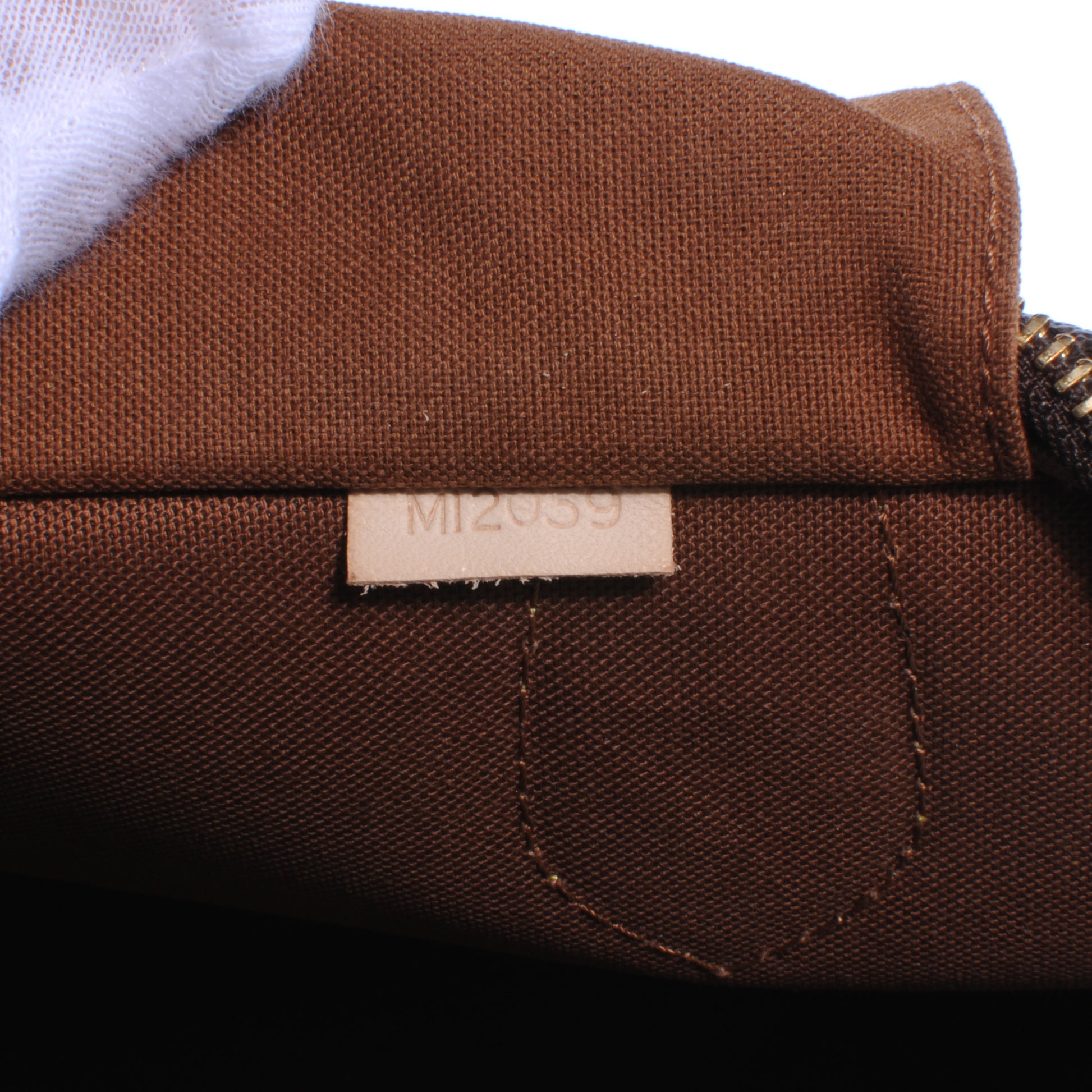 Louis Vuitton Monogram Montorgueil GM 7 of 8