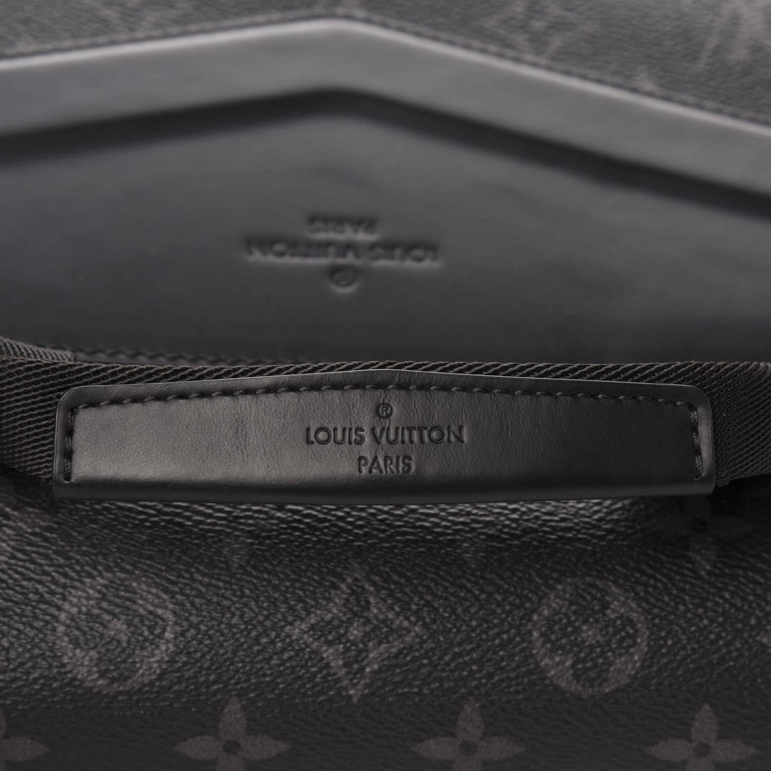 Louis Vuitton Monogram Eclipse Voyager Messenger MM 17 of 17
