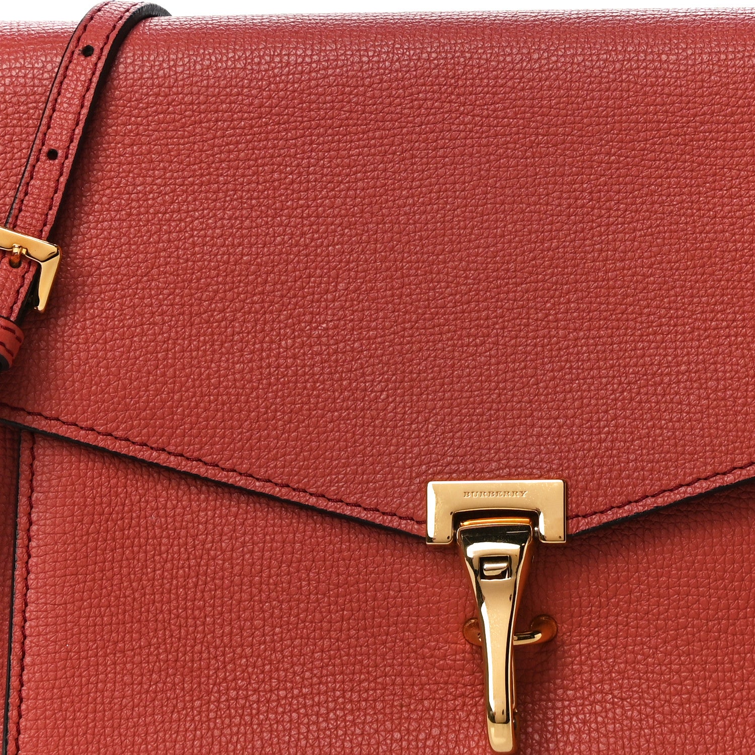 Burberry Grainy Calfskin Small Macken Crossbody Bag Cinnamon Red 9 of 11