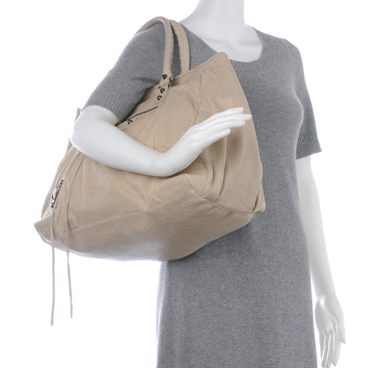 Balenciaga Agneau Sunday Tote Sahara 2 of 9