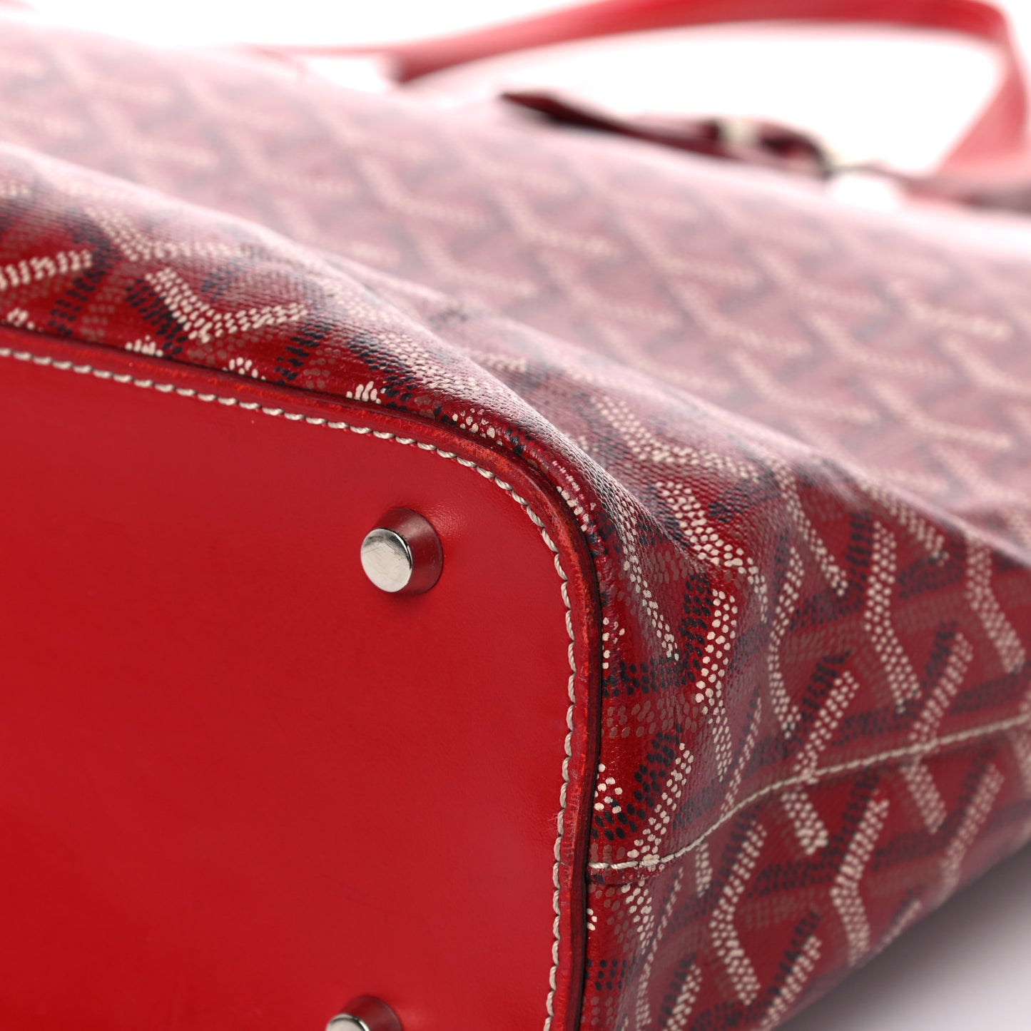Goyardine Okinawa MM Red