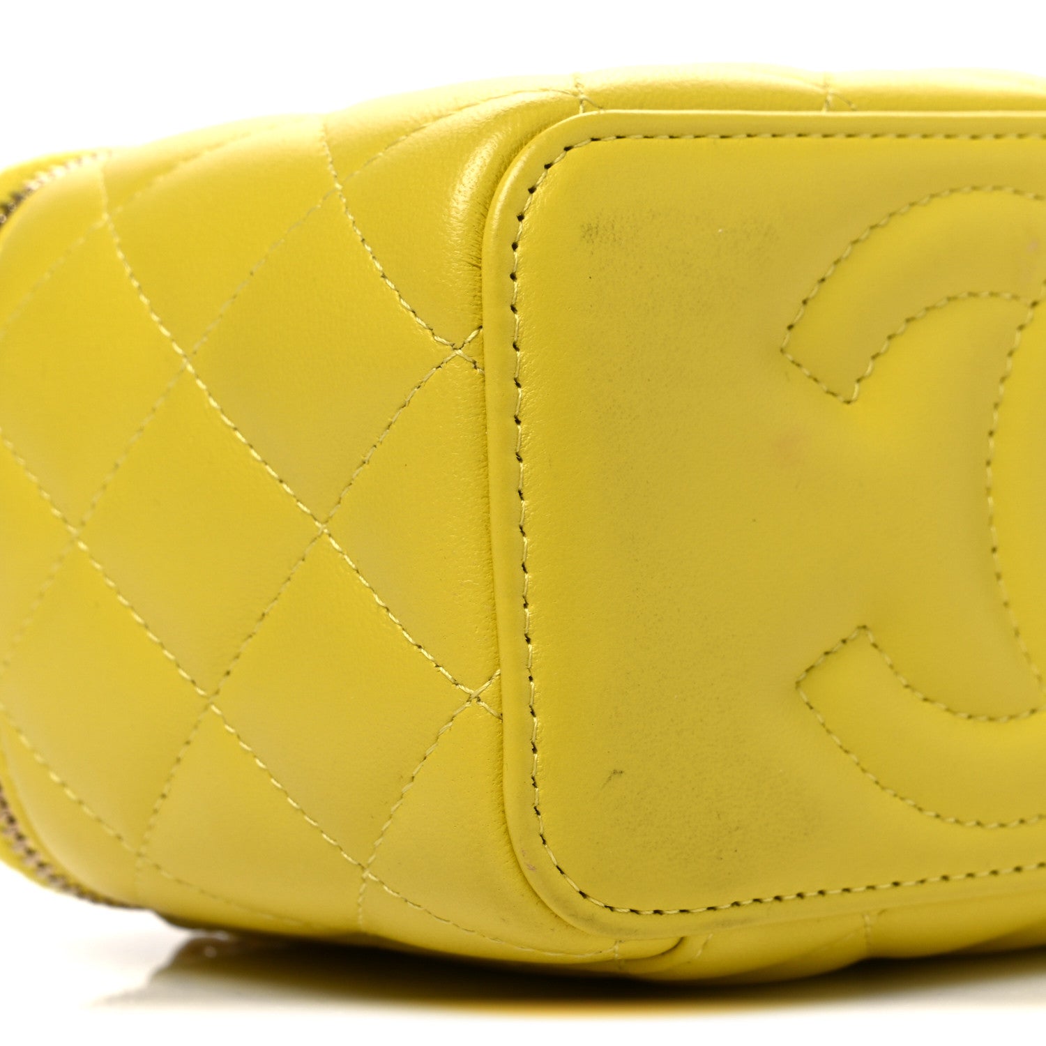 Chanel Lambskin Quilted Small Pearl Crush Vanity Case With Chain Yellow 9 of 10