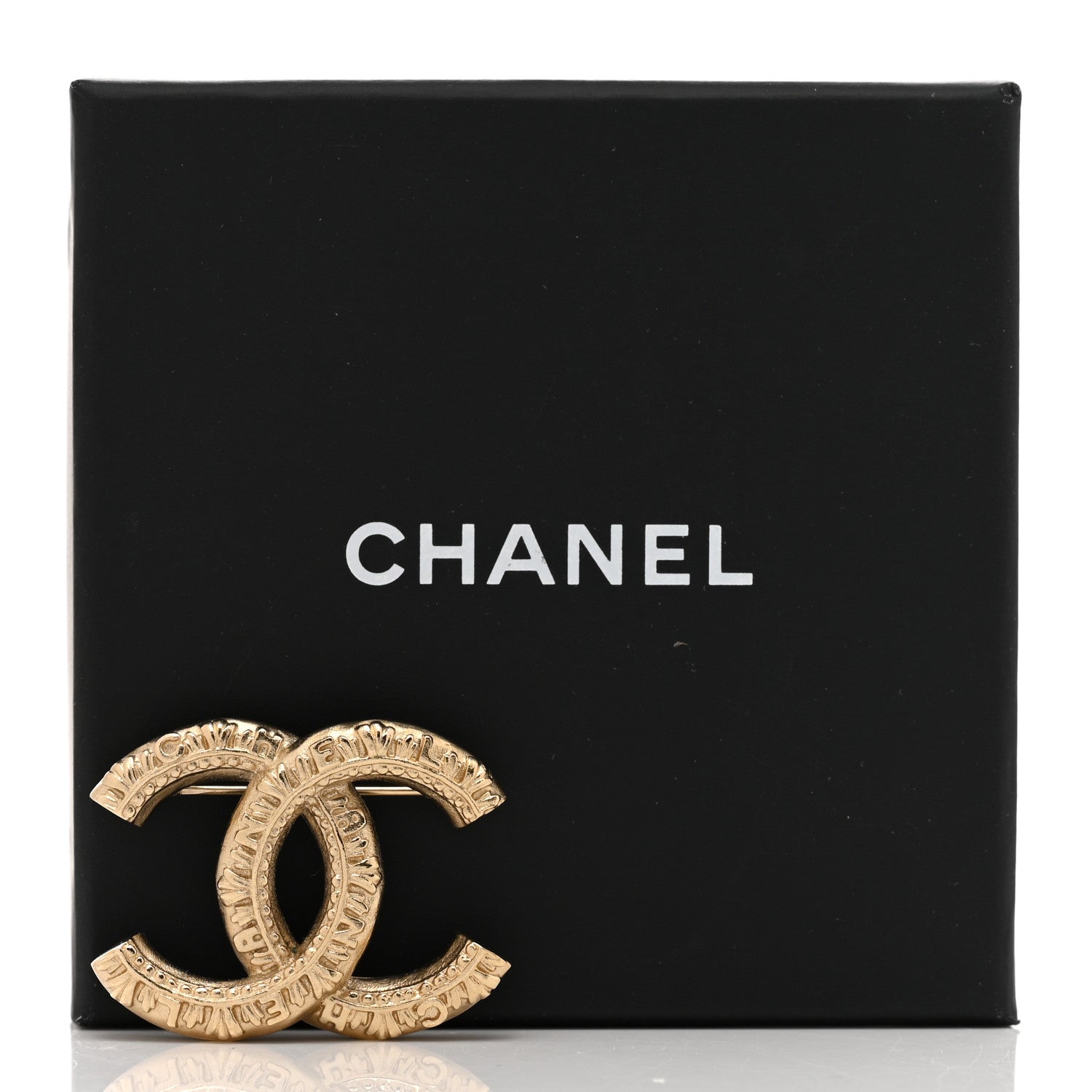 Chanel CC Logo Brooch Gold 5 of 5