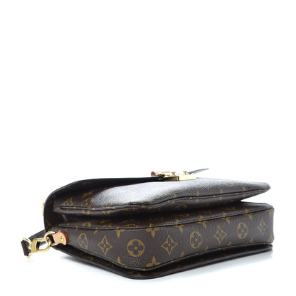 Louis Vuitton Monogram Pochette Metis 4 of 11