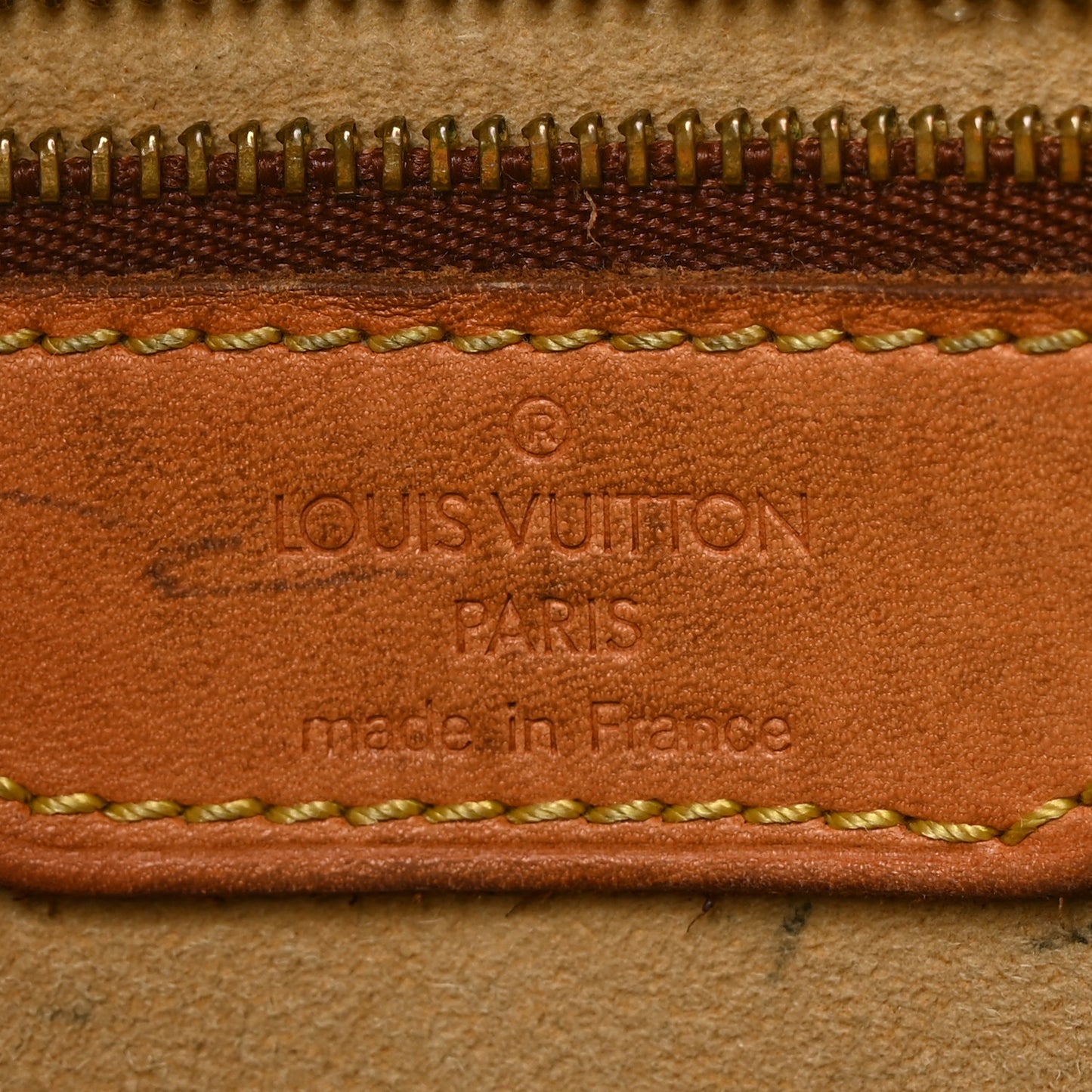 Monogram Babylone