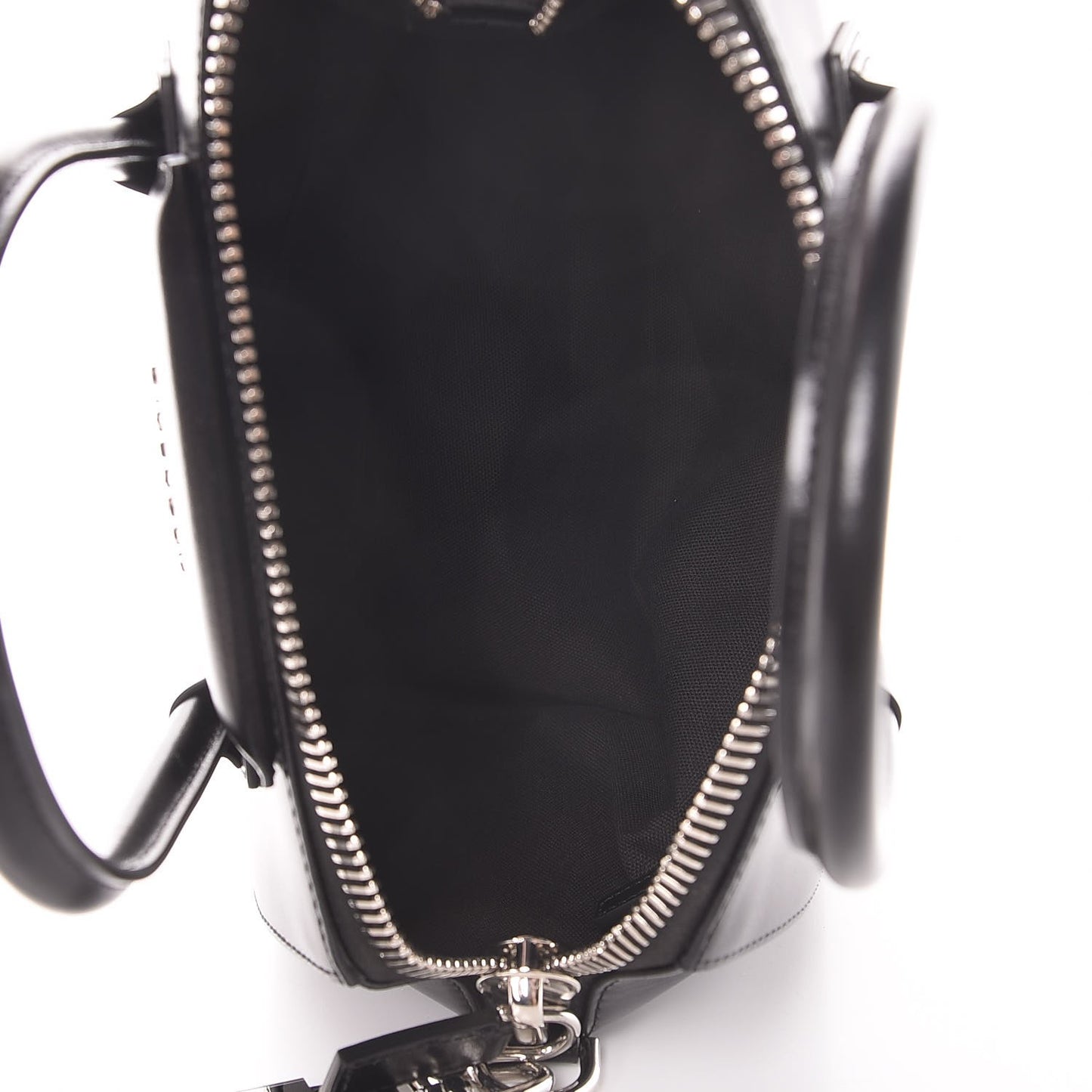 Shiny Lord Calfskin Small Antigona Black