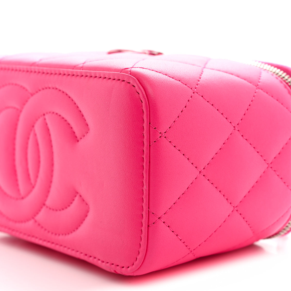 Lambskin Quilted Metal Enamel Small Top Handle Vanity Case With Chain Pink