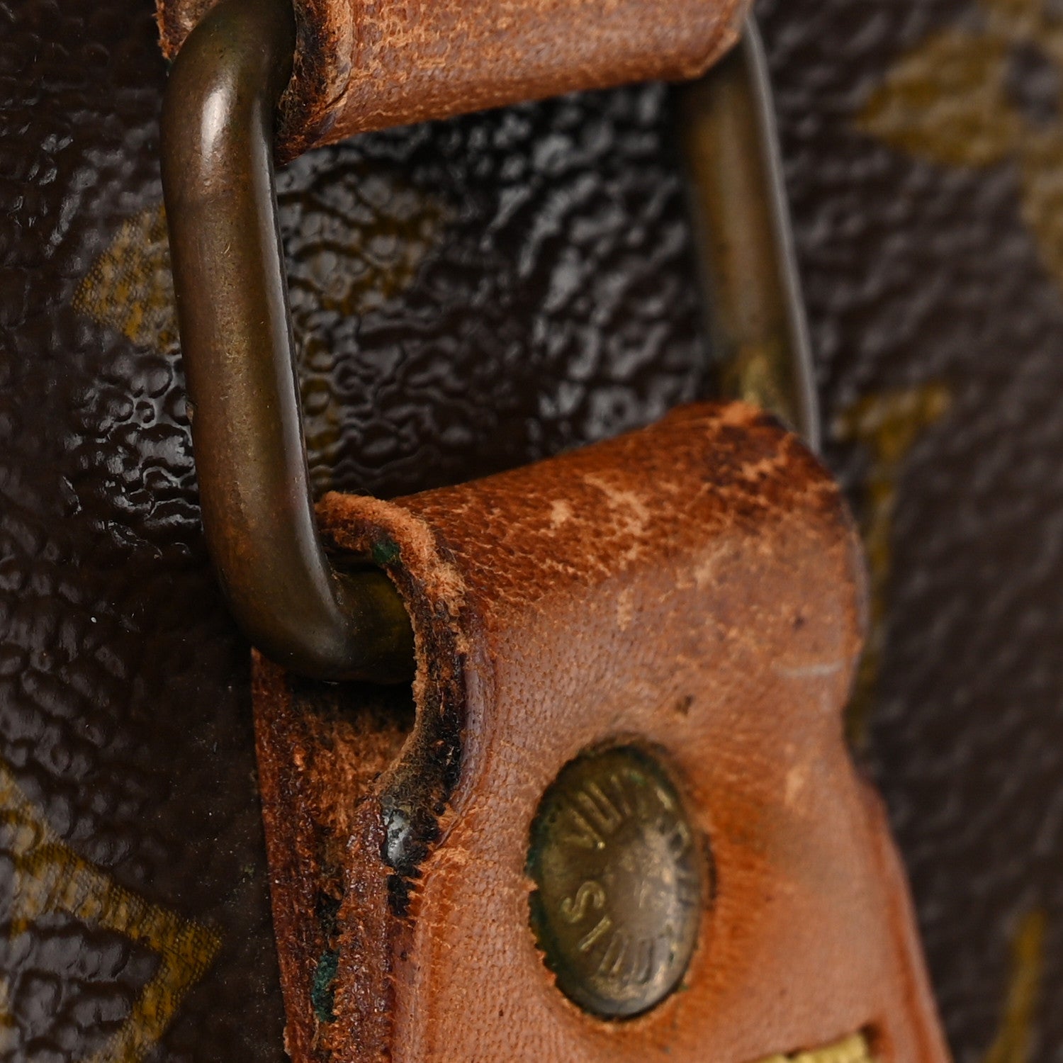 Louis Vuitton Monogram Sac Plat 20 of 23