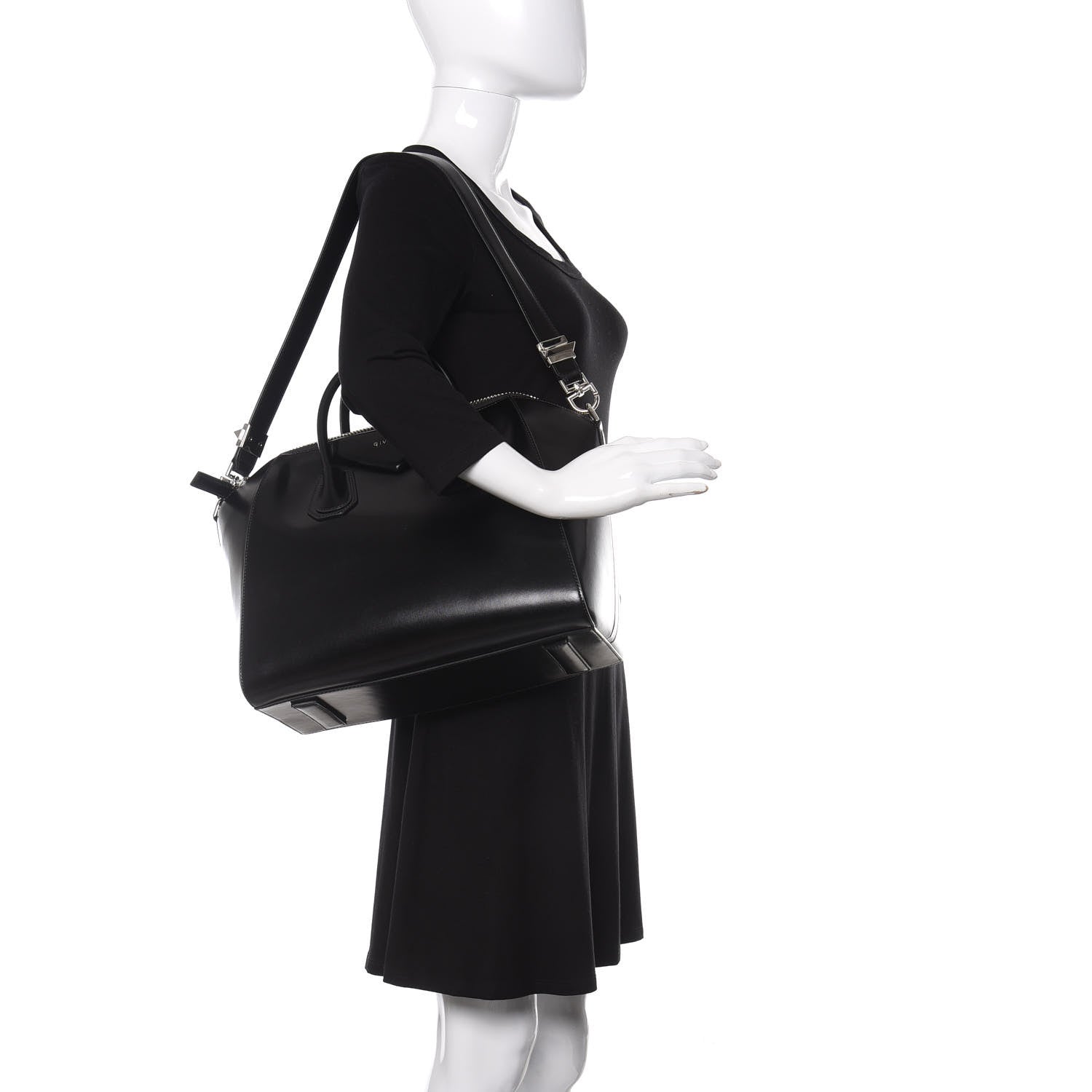 Givenchy Shiny Lord Calfskin Medium Antigona Black 2 of 11