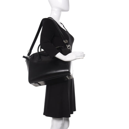 Givenchy Shiny Lord Calfskin Medium Antigona Black 2 of 11
