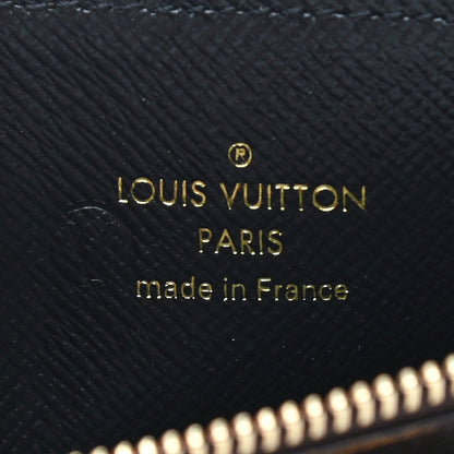 Louis Vuitton Reverse Monogram Giant Trio Pouch 6 of 7