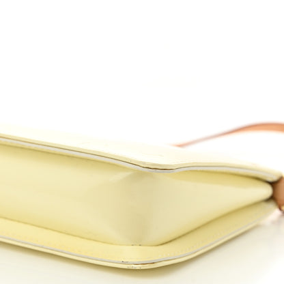 Louis Vuitton Vernis Lexington Pochette Perle 9 of 11